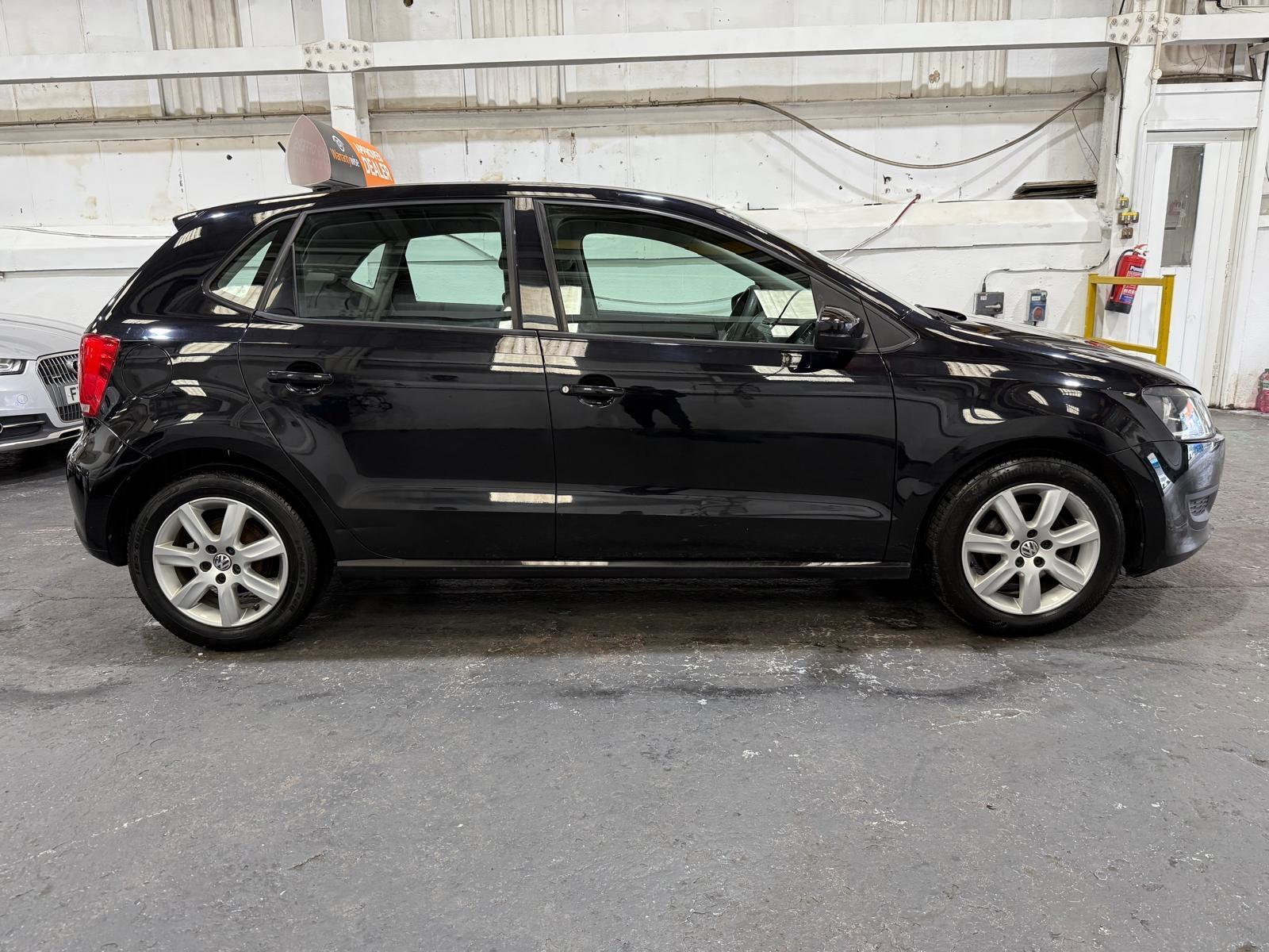 Volkswagen Polo - Image 16