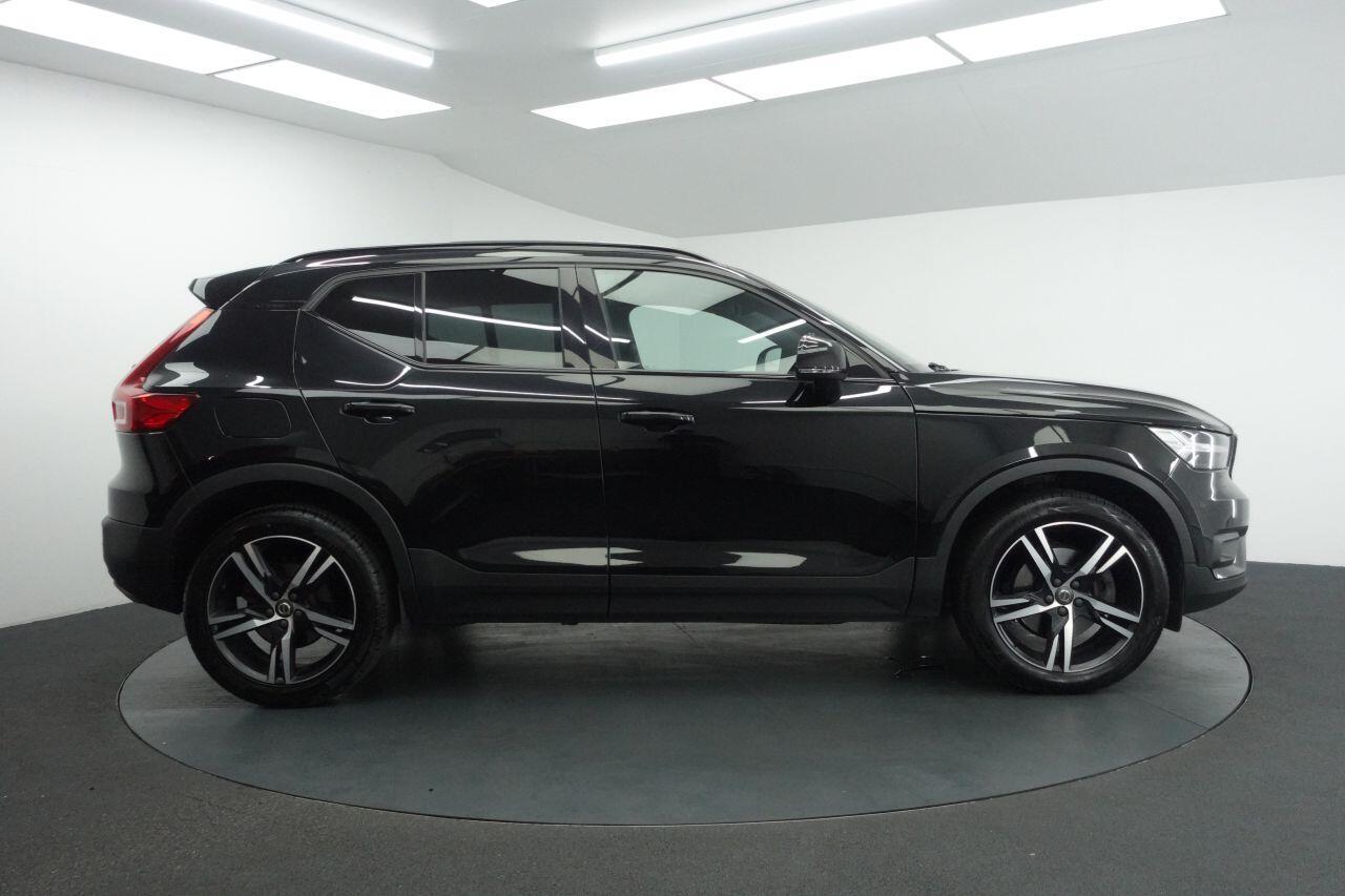Volvo XC40 - Image 6