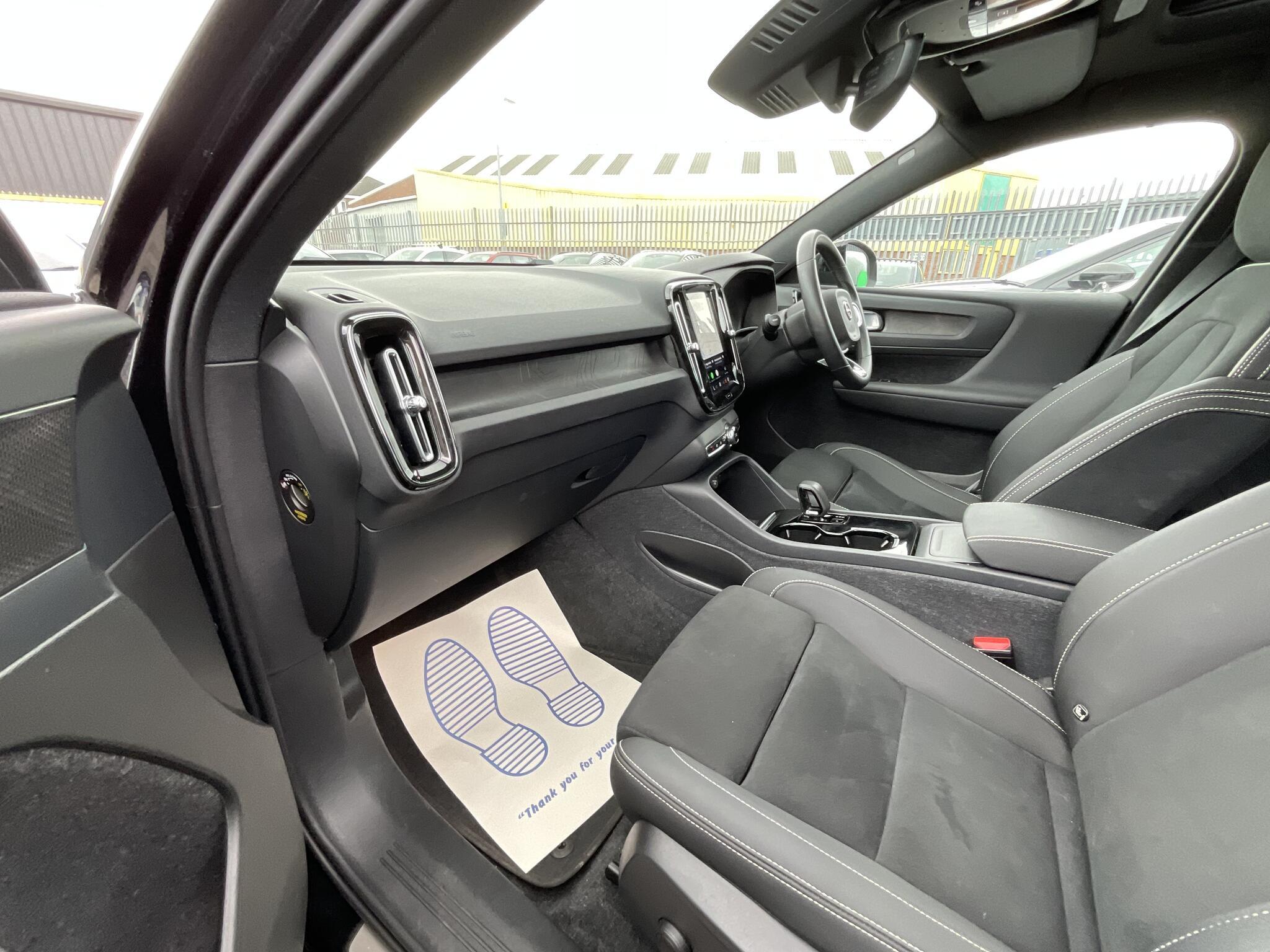 Volvo XC40 - Image 18