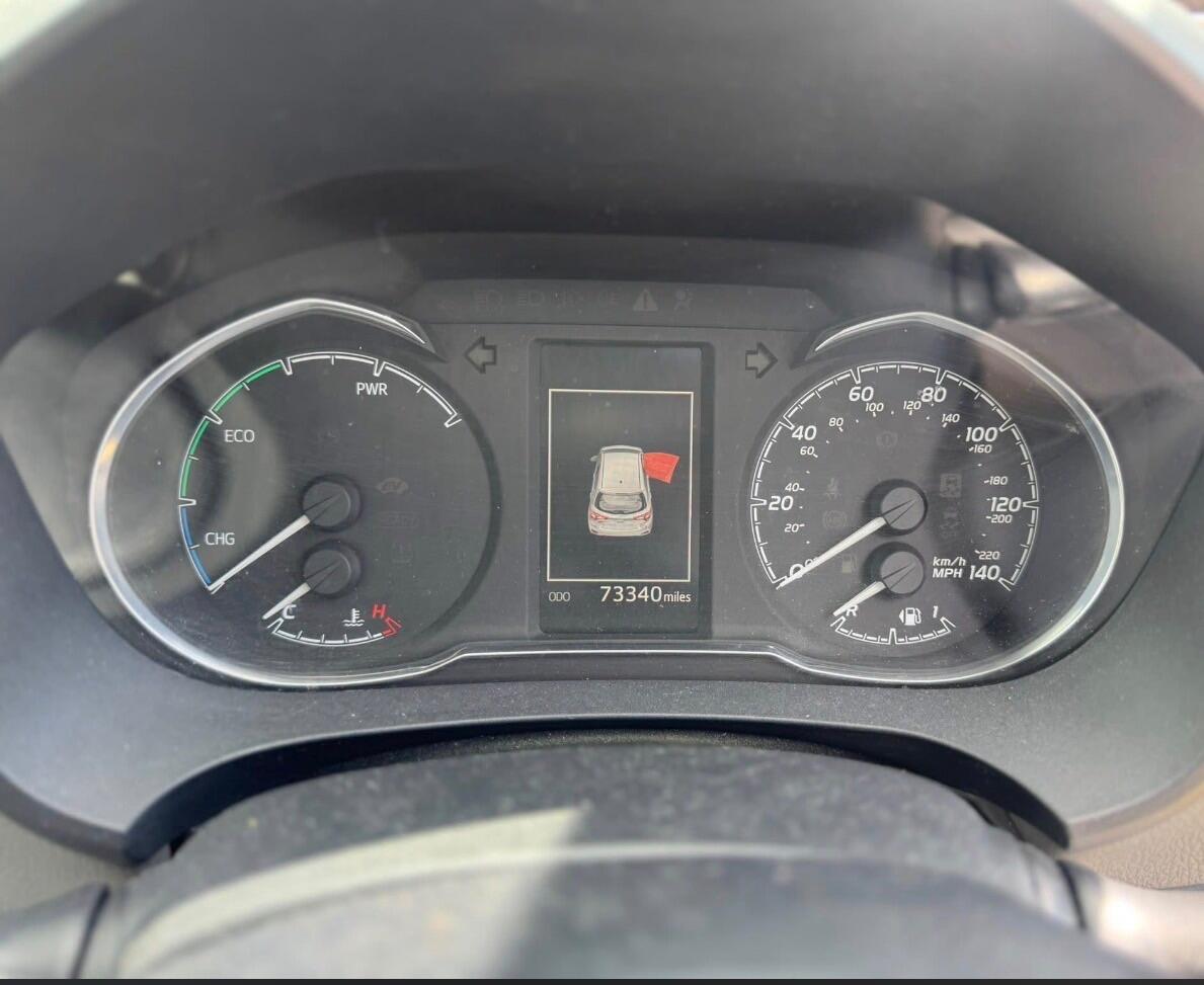 Toyota Yaris - Image 10