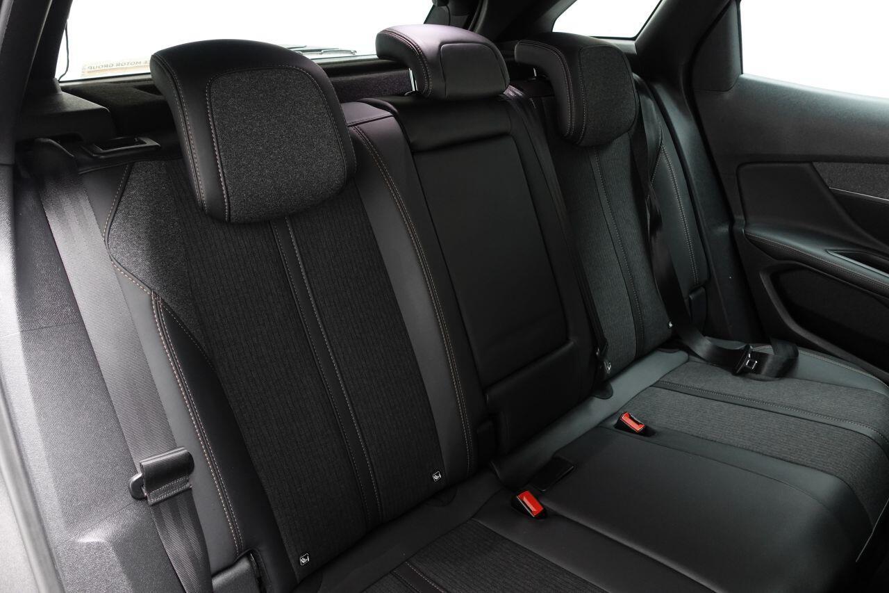 Peugeot 3008 - Image 18