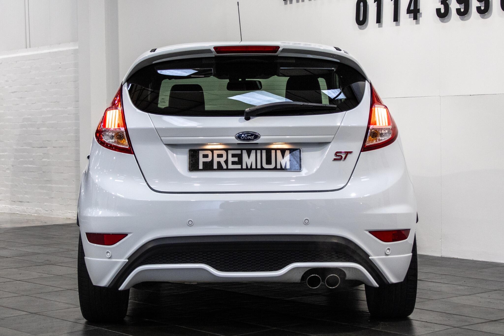 Ford Fiesta - Image 9