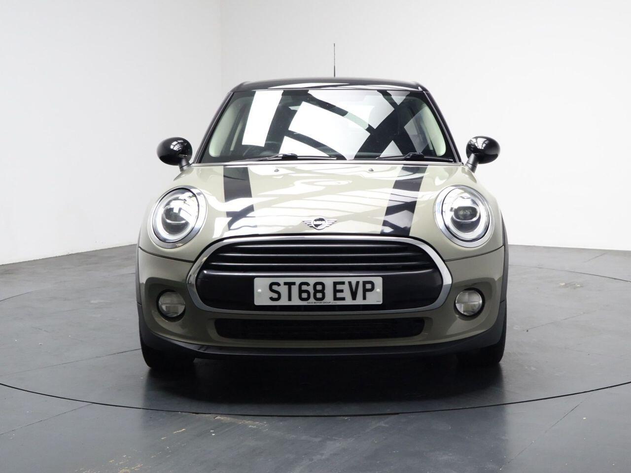 MINI Hatch - Image 2