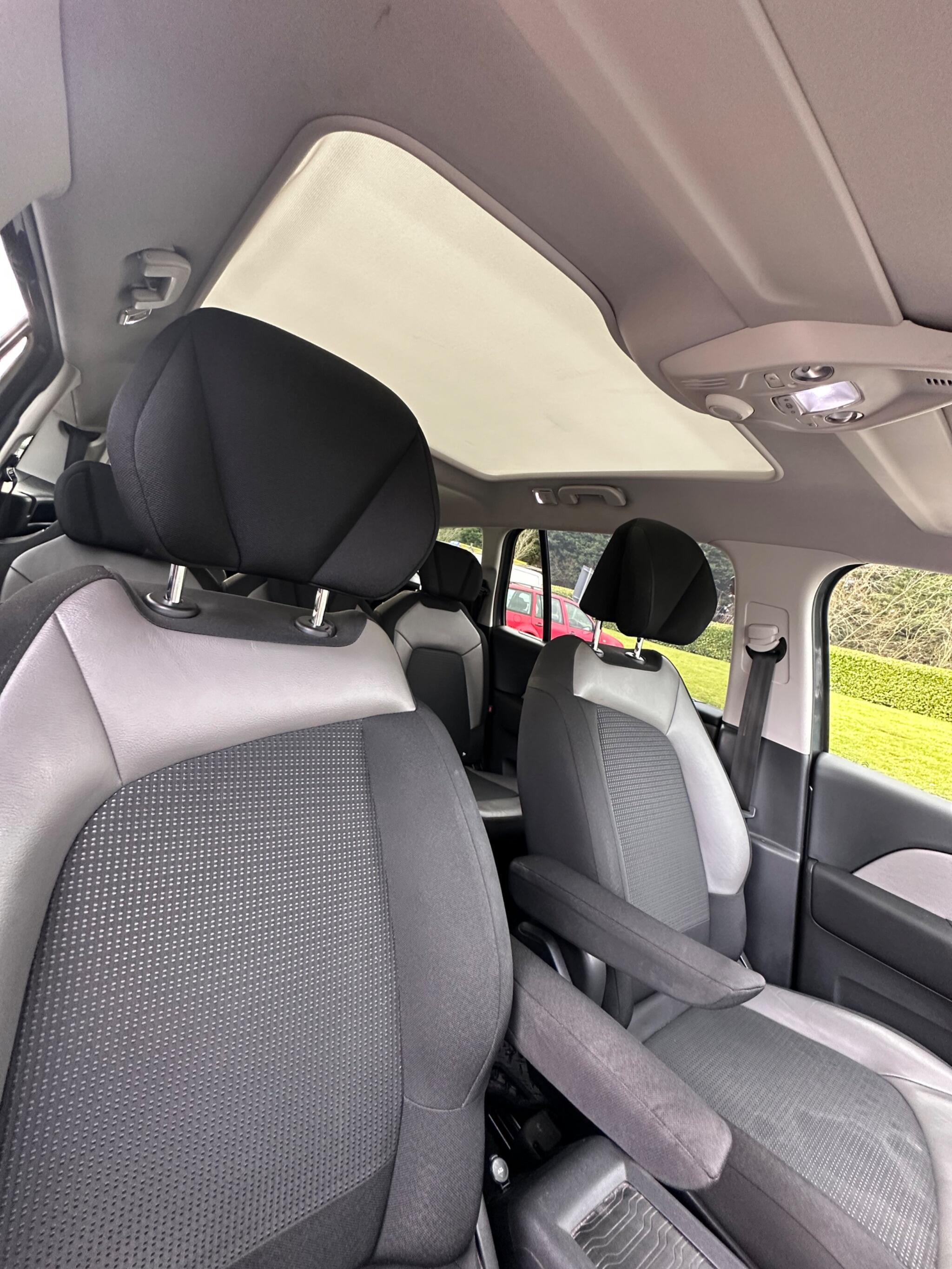 Citroen Grand C4 Picasso - Image 18