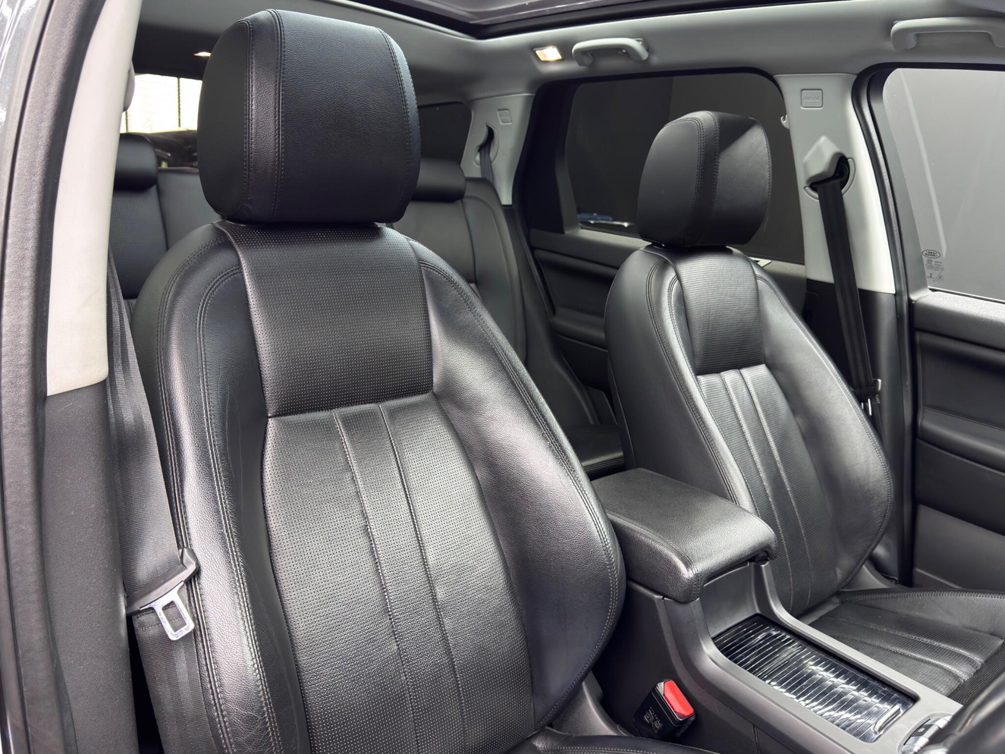 Land Rover DISCOVERY SPORT - Image 12