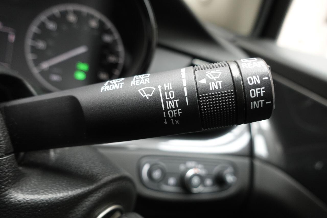 Vauxhall Mokka X - Image 35