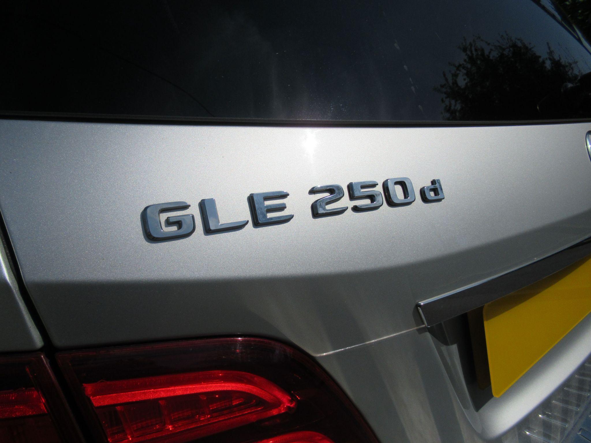 Mercedes GLE - Image 7