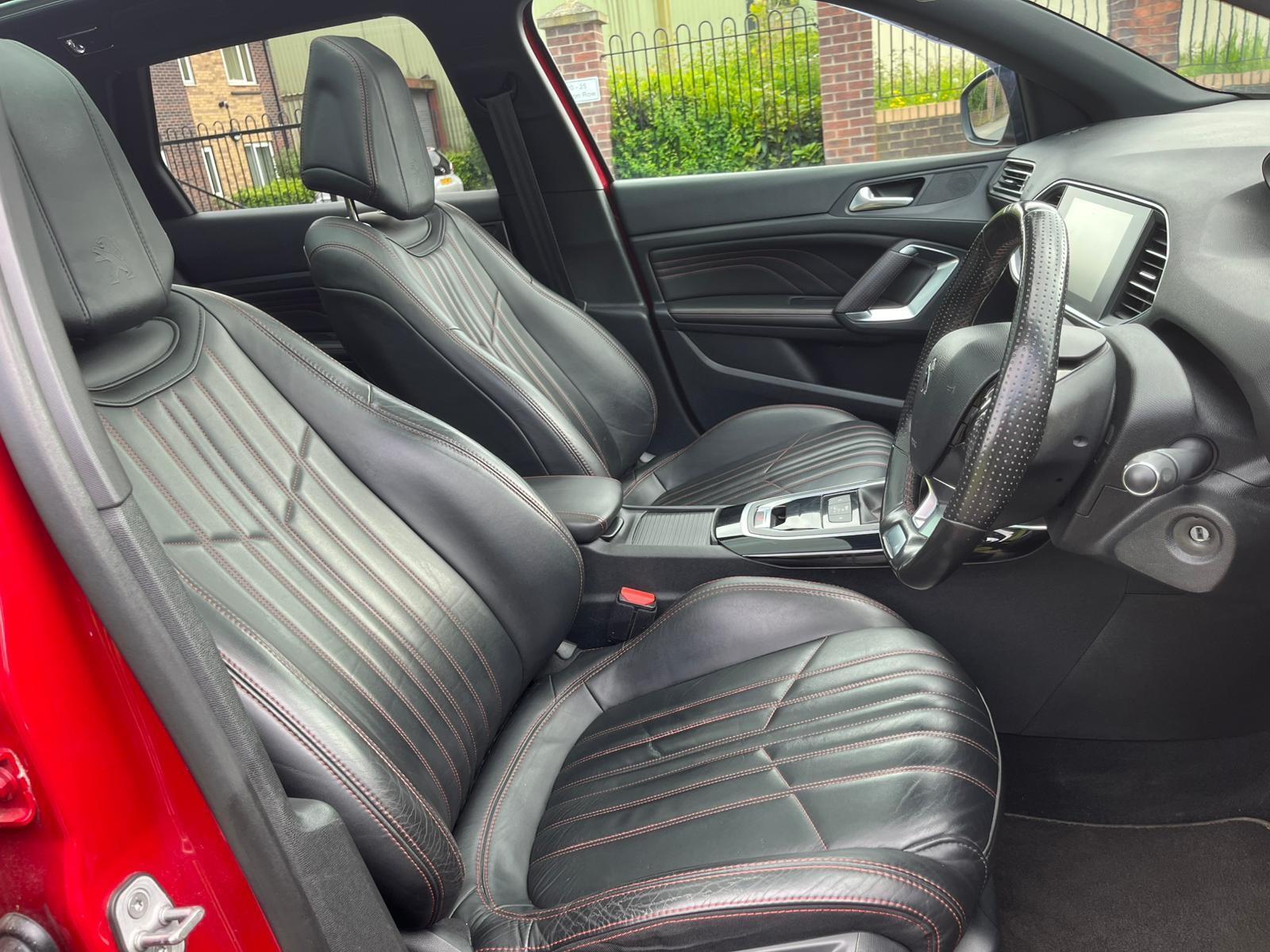 Peugeot 308 SW - Image 14