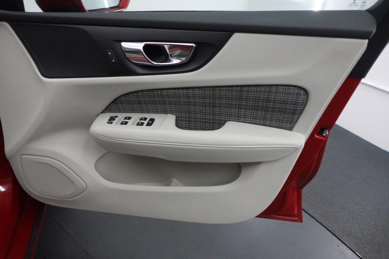 Volvo V60 - Image 17