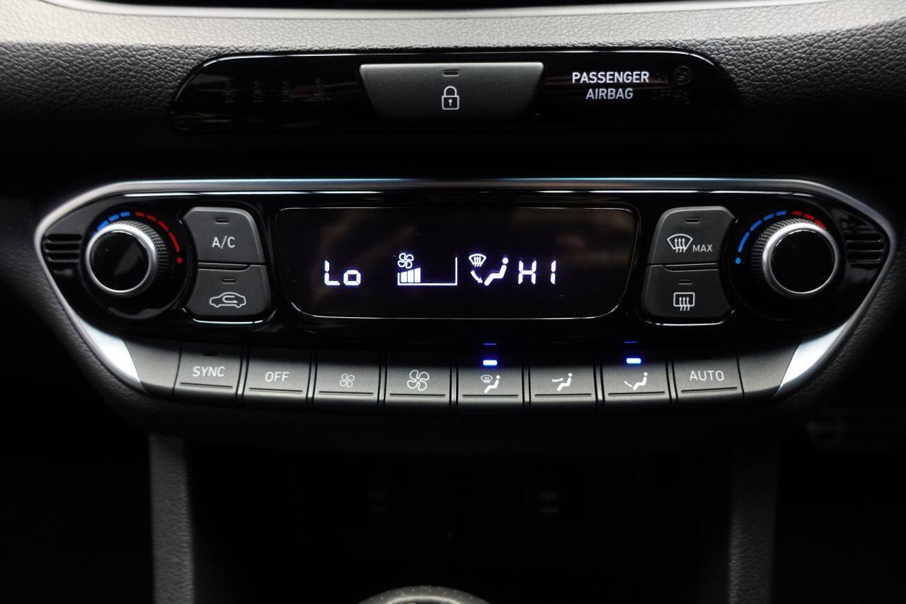 Hyundai i30 - Image 54