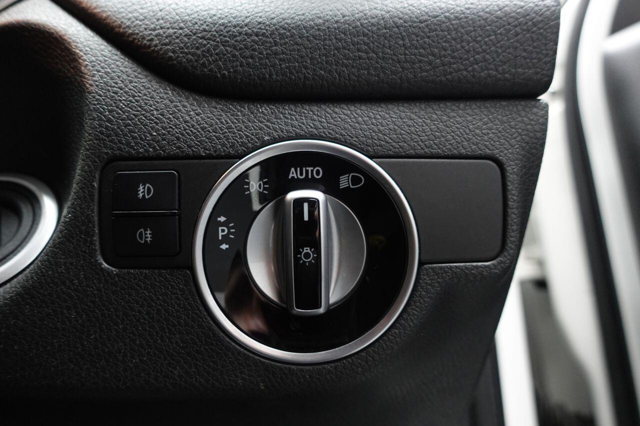 Mercedes-benz GLA - Image 48