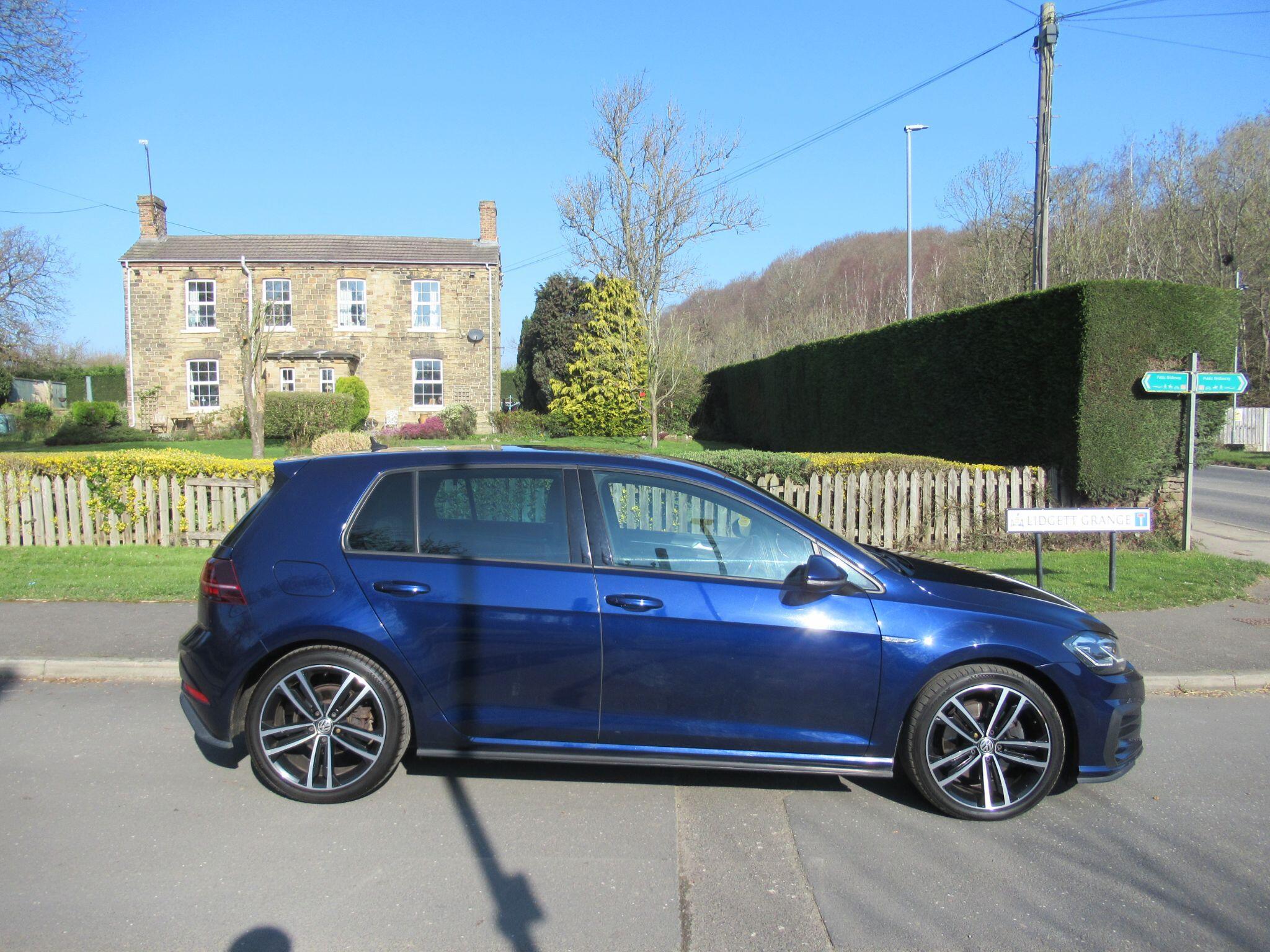 Volkswagen Golf - Image 3