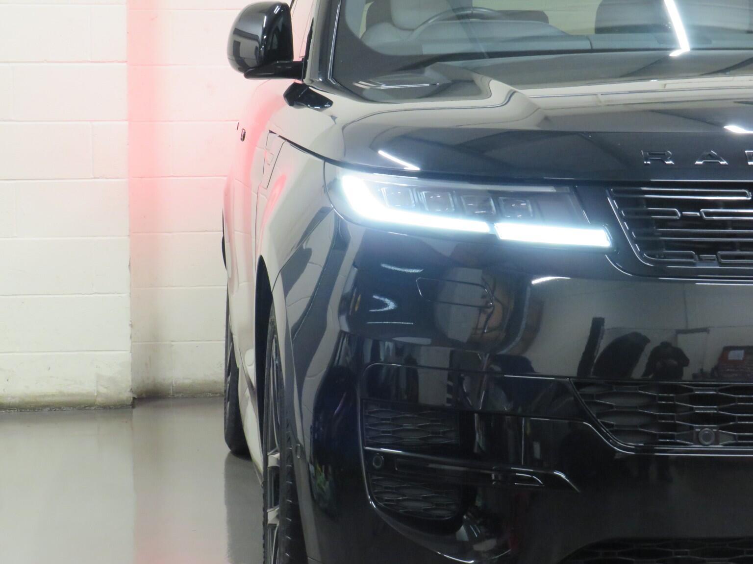 Land Rover RANGE ROVER SPORT - Image 12