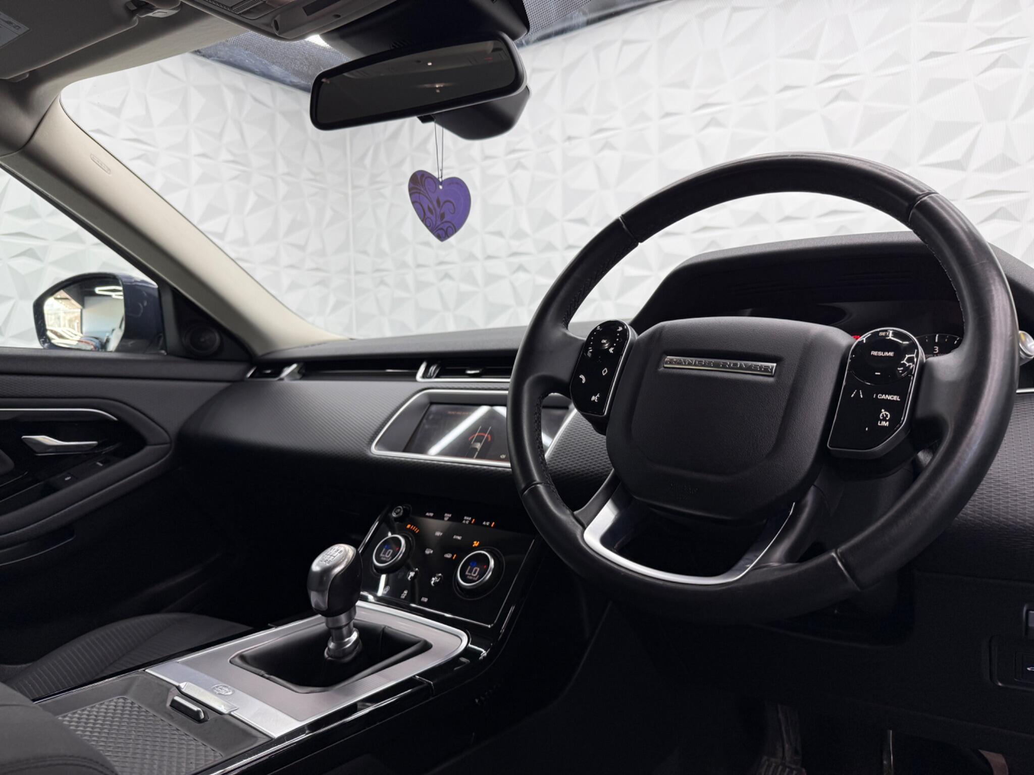 Land Rover Range Rover Evoque - Image 20