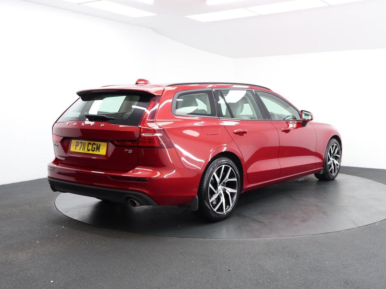 Volvo V60 - Image 12