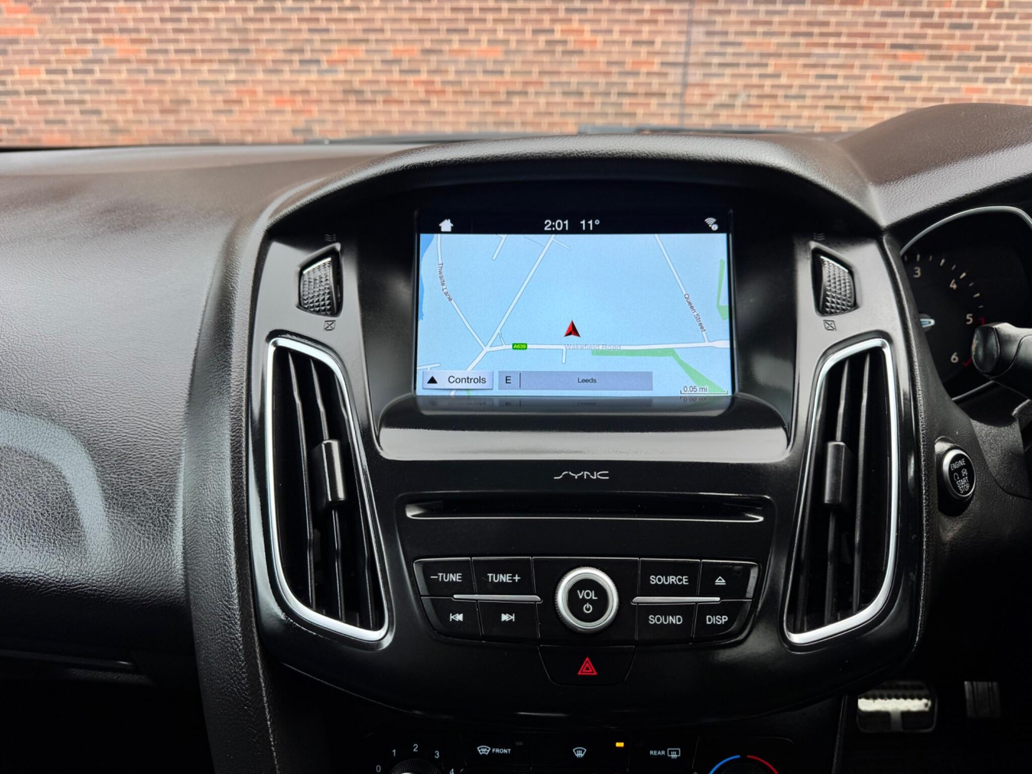 Ford Focus - Image 42