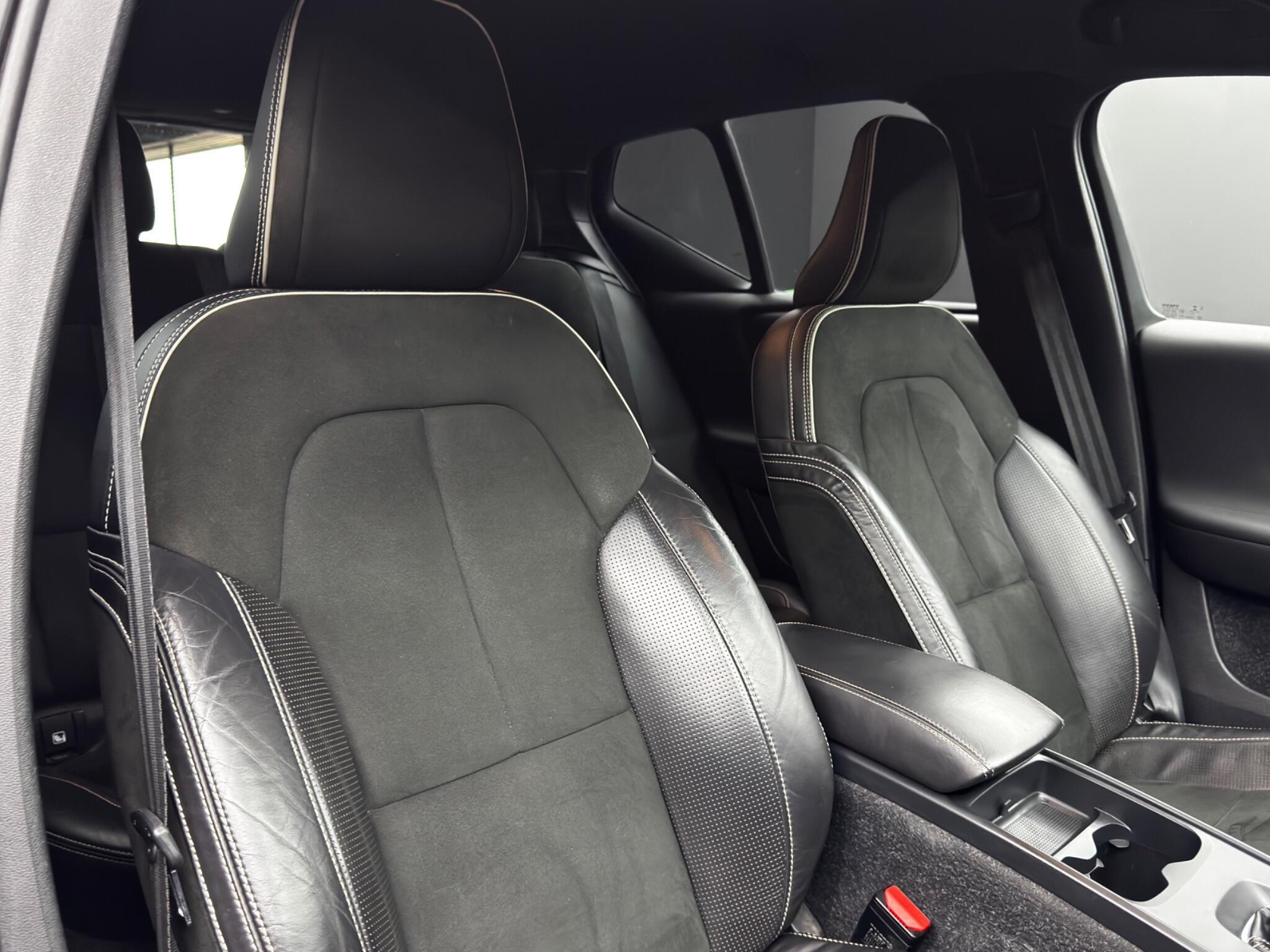 Volvo XC40 - Image 12