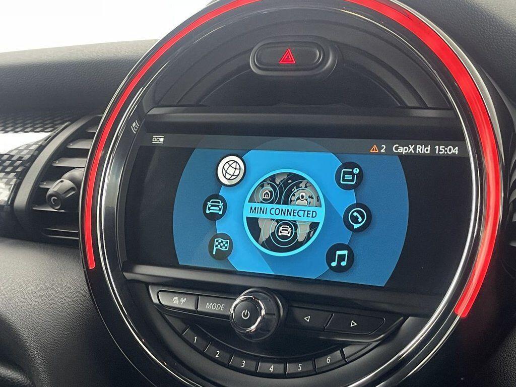 MINI Hatch - Image 27