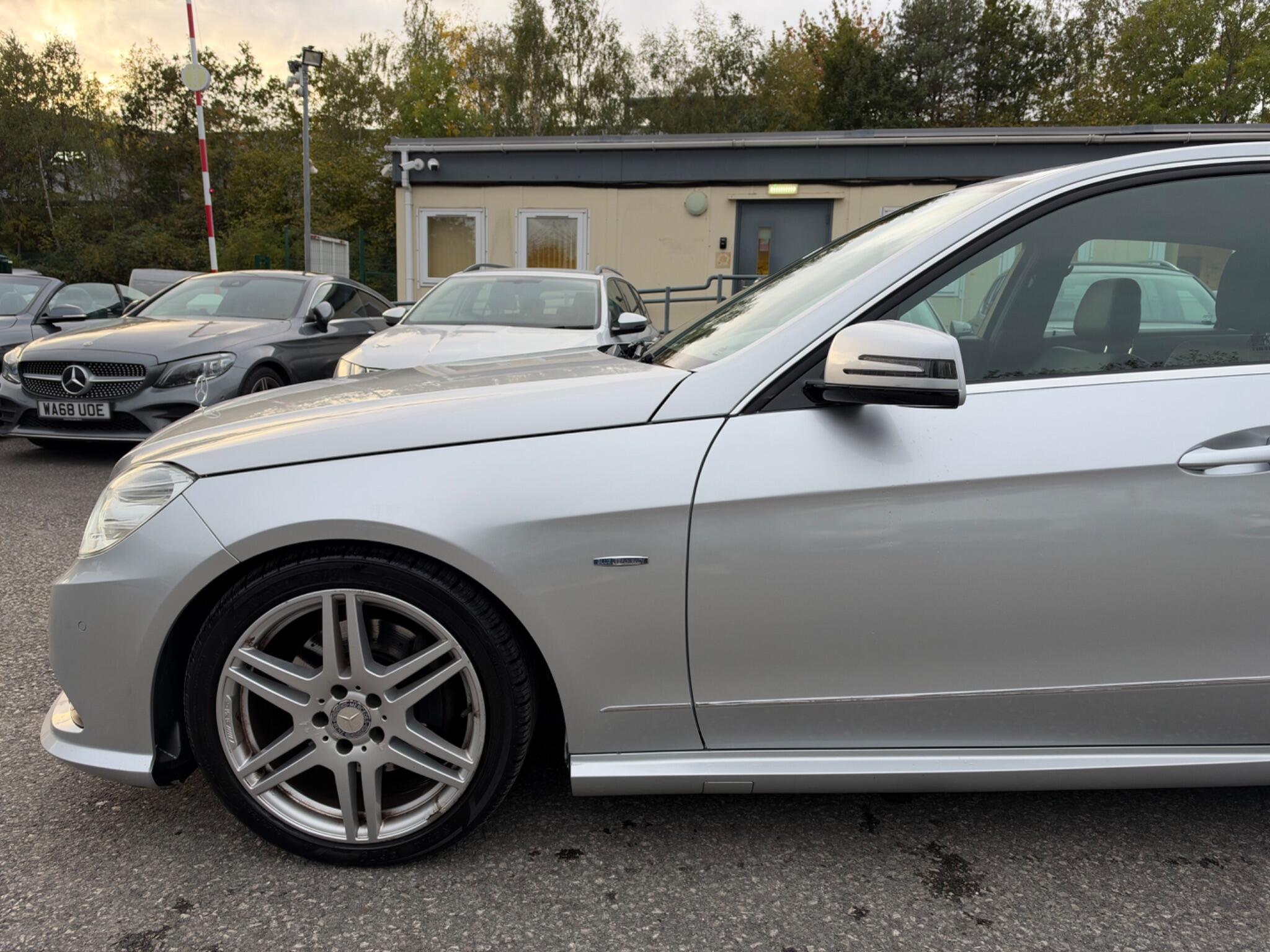 Mercedes E Class - Image 6