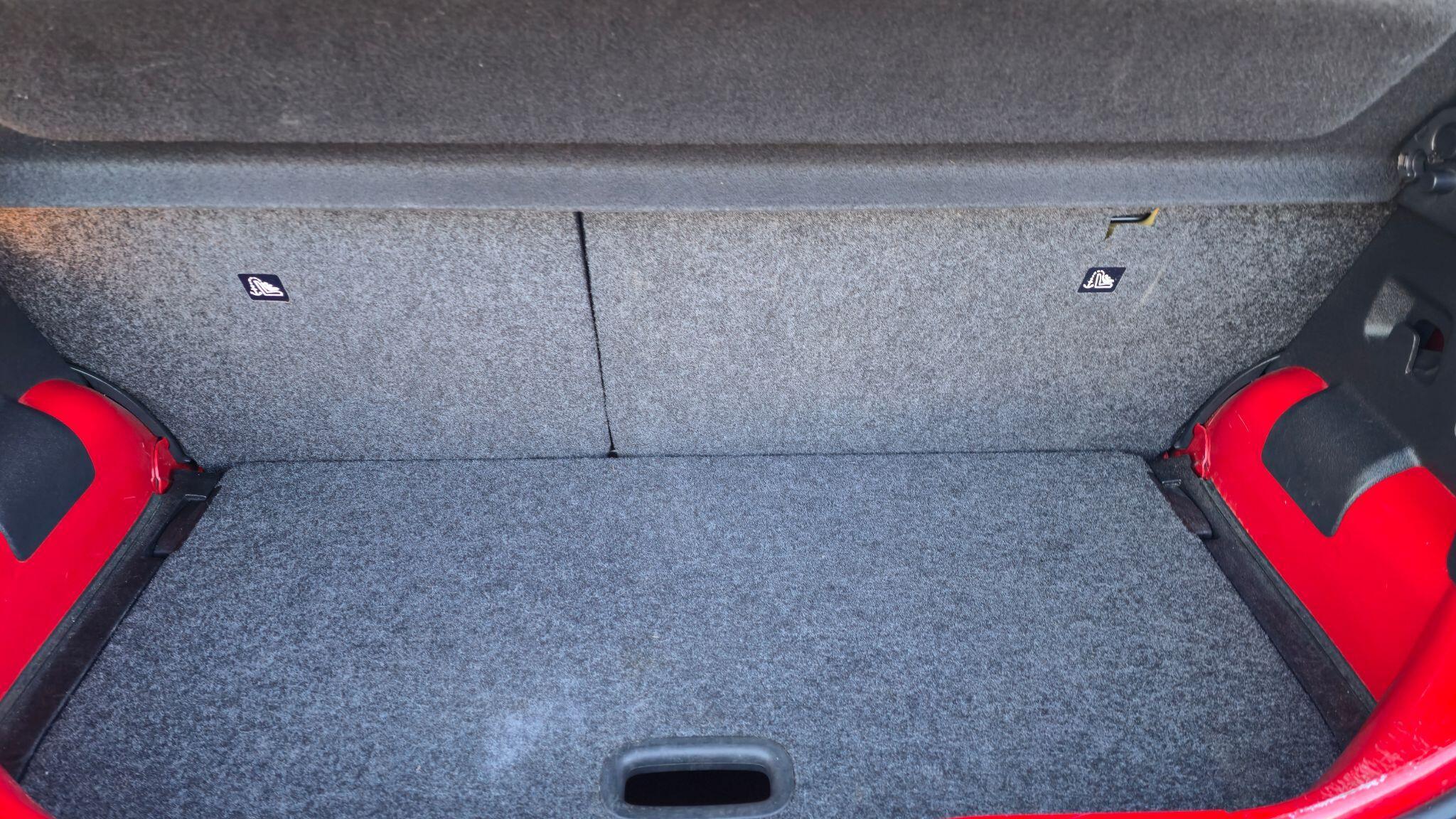 Volkswagen up! - Image 13