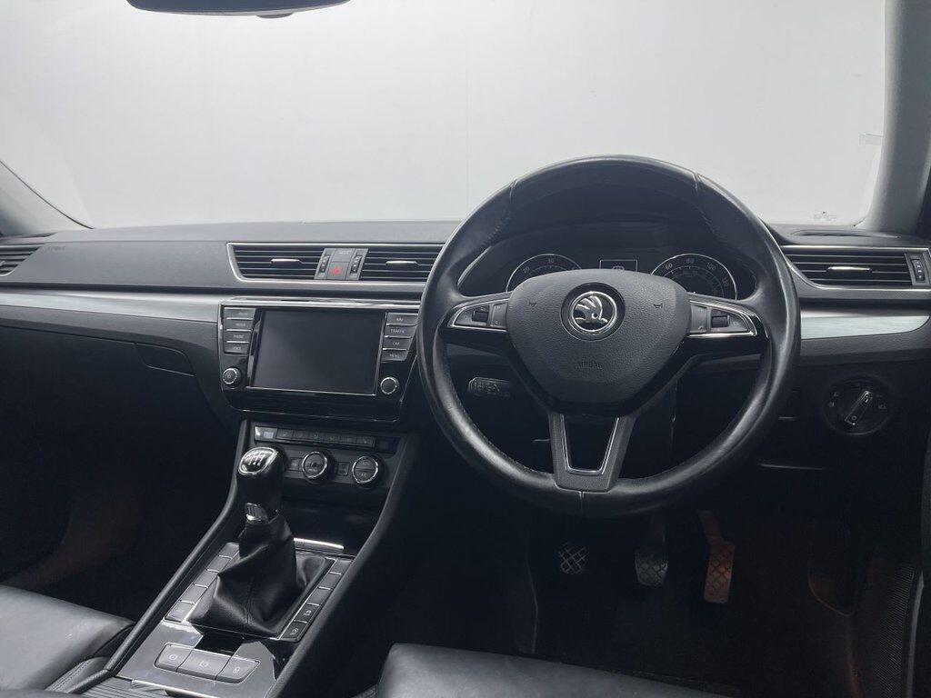 Skoda Superb - Image 21