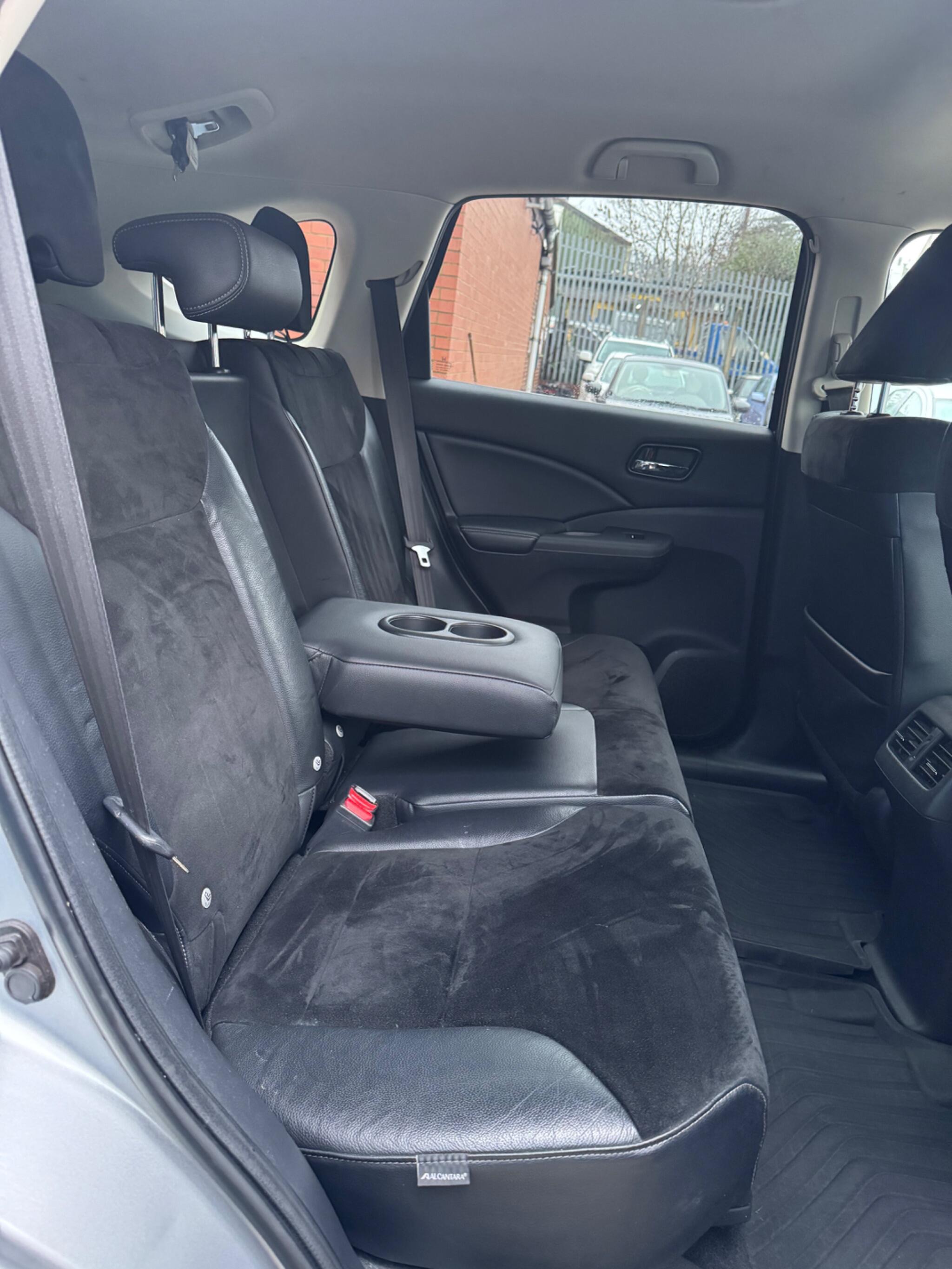 Honda CR-V - Image 22