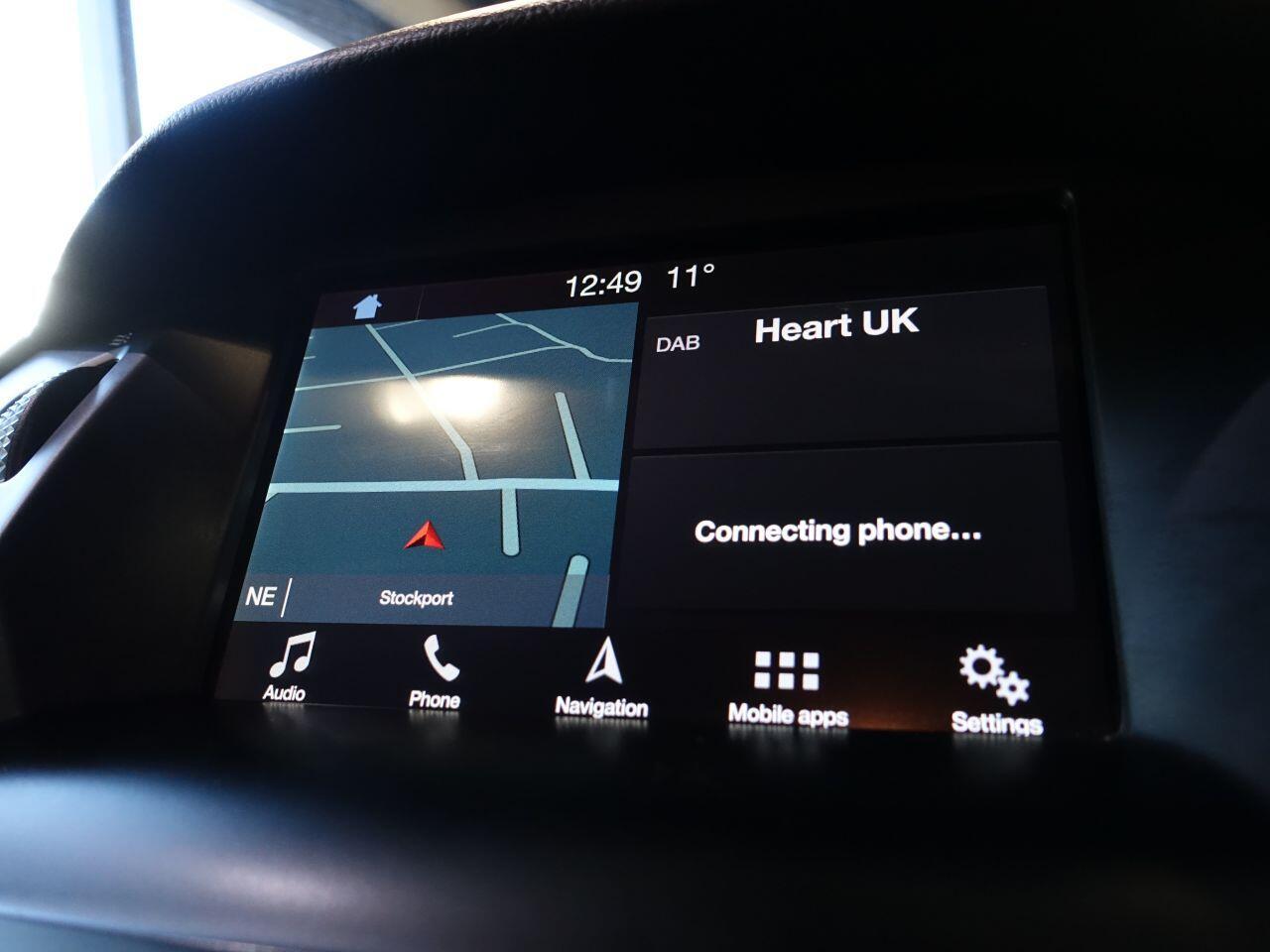 Ford Focus - Image 27