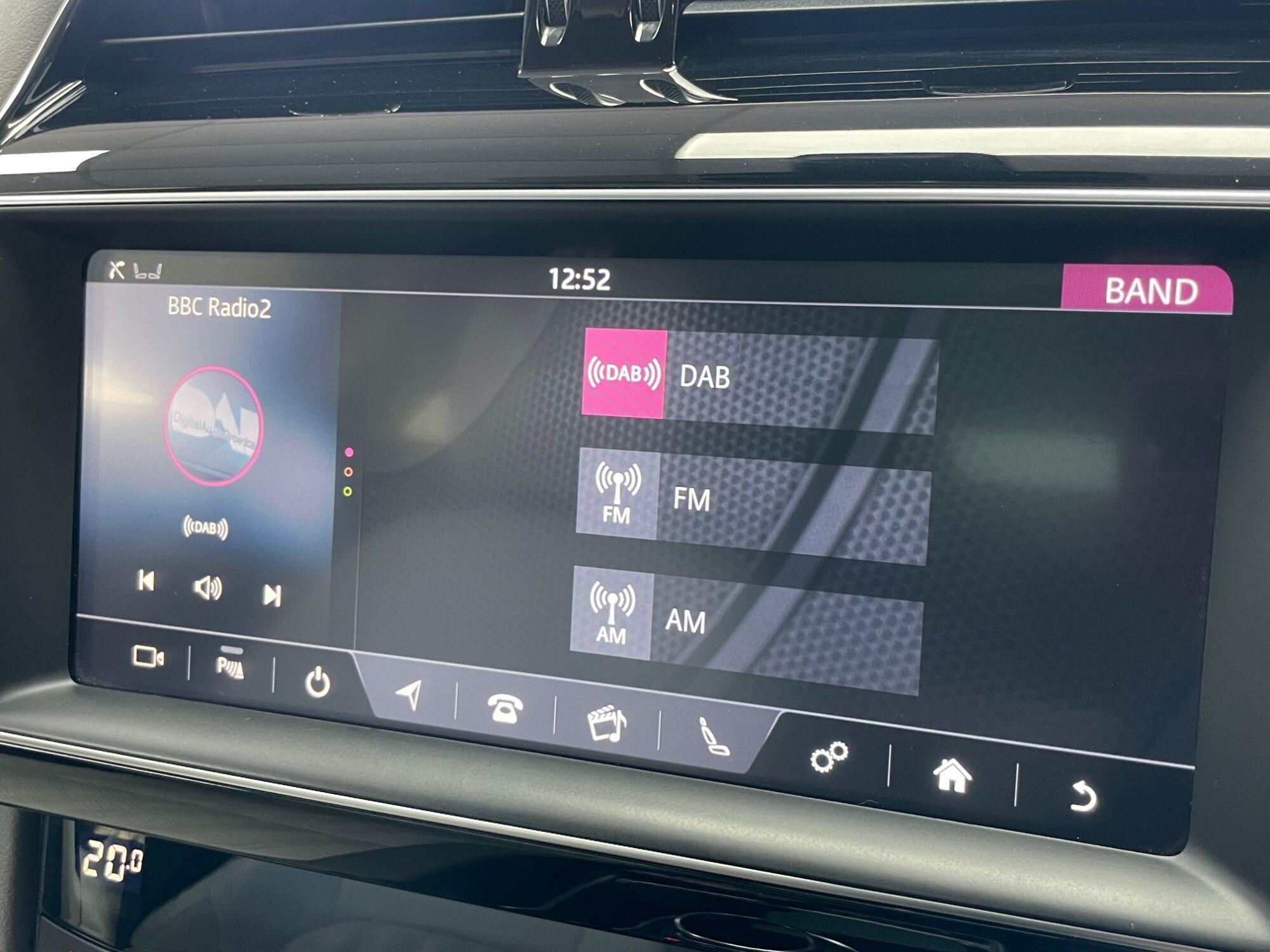 Jaguar F-Pace - Image 48