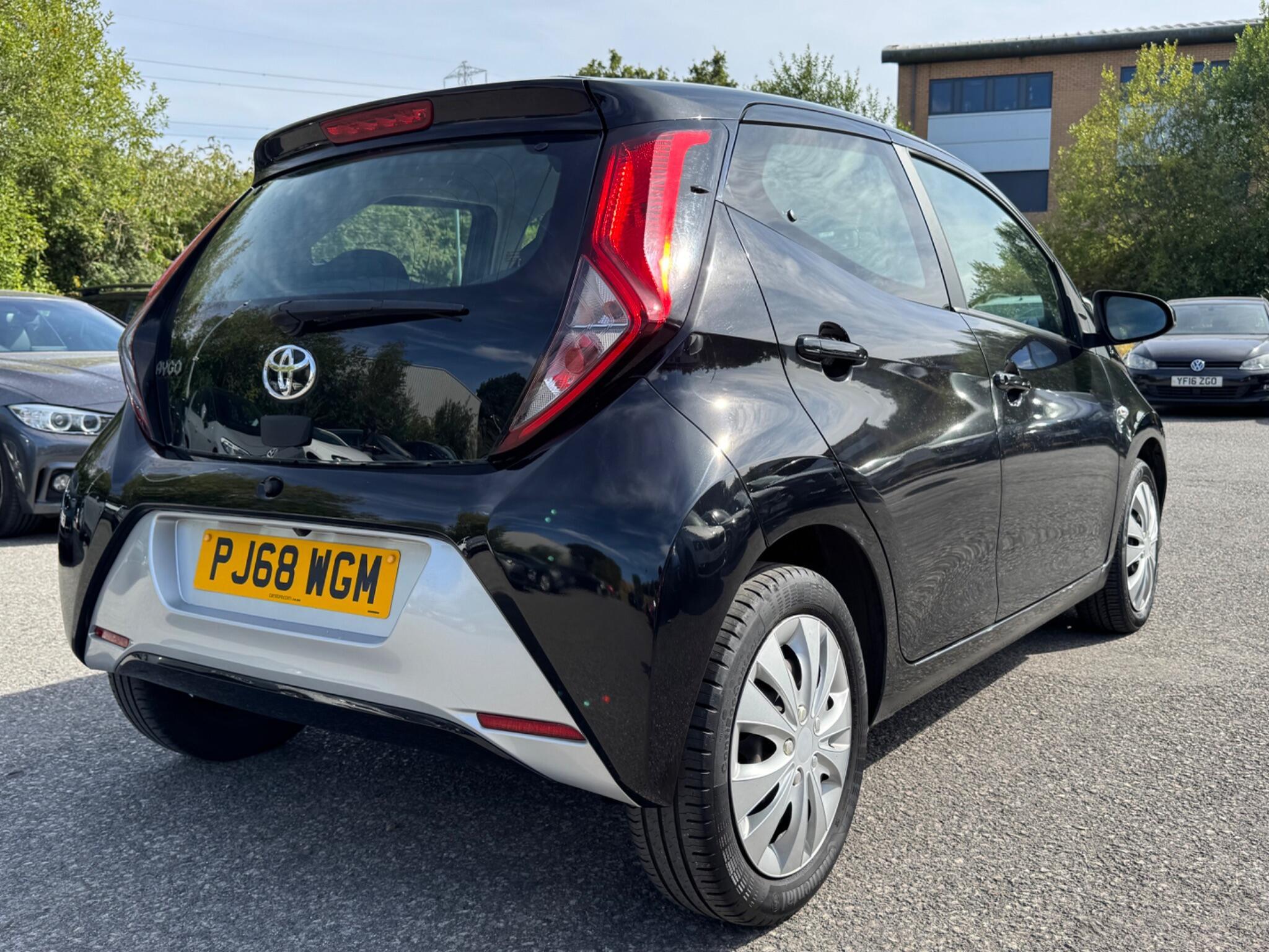 Toyota Aygo - Image 18