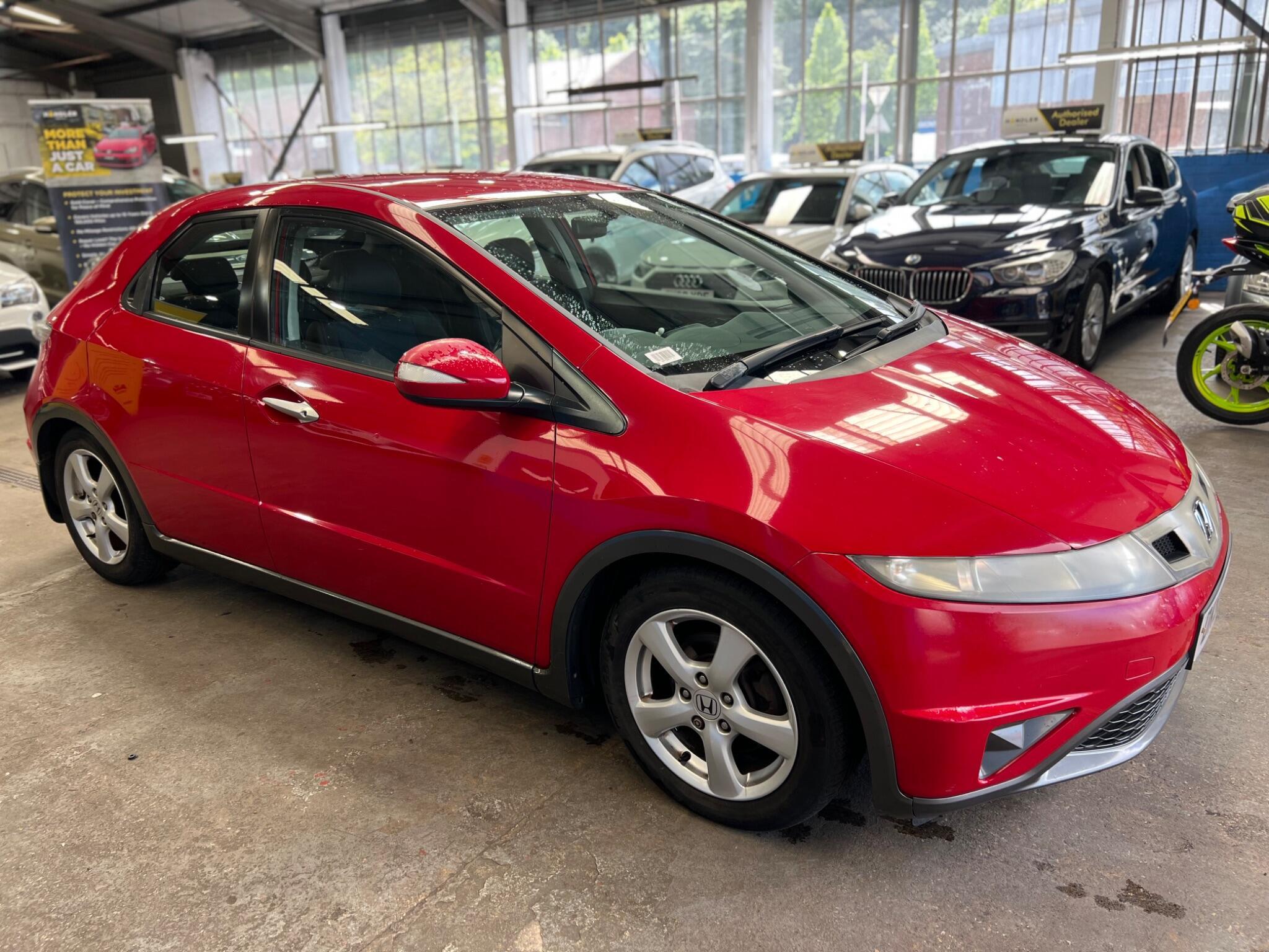 Honda Civic - Image 9