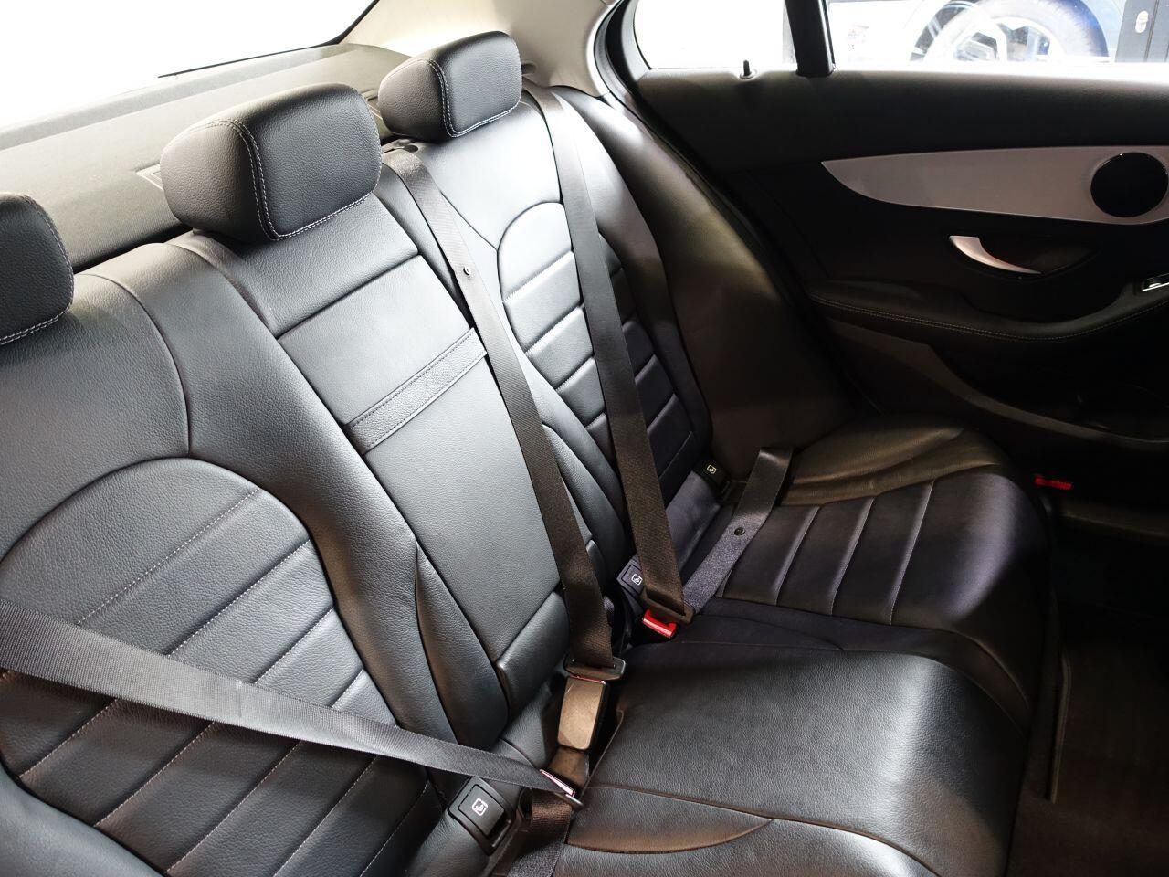 Mercedes-benz C-CLASS - Image 14