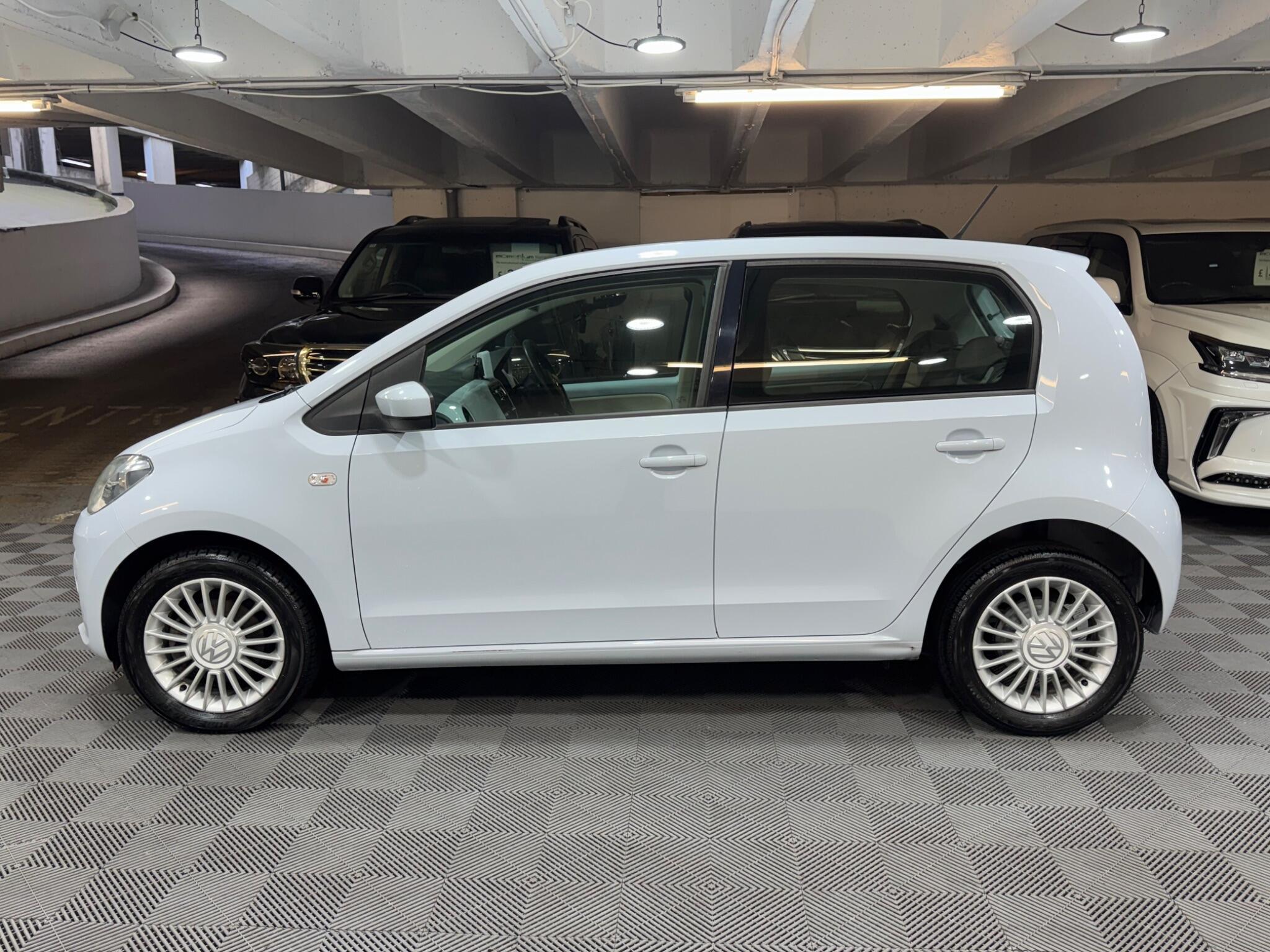 Volkswagen up! - Image 2