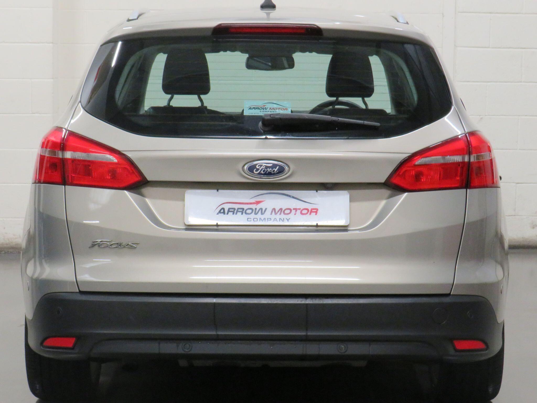 Ford Focus - Image 4