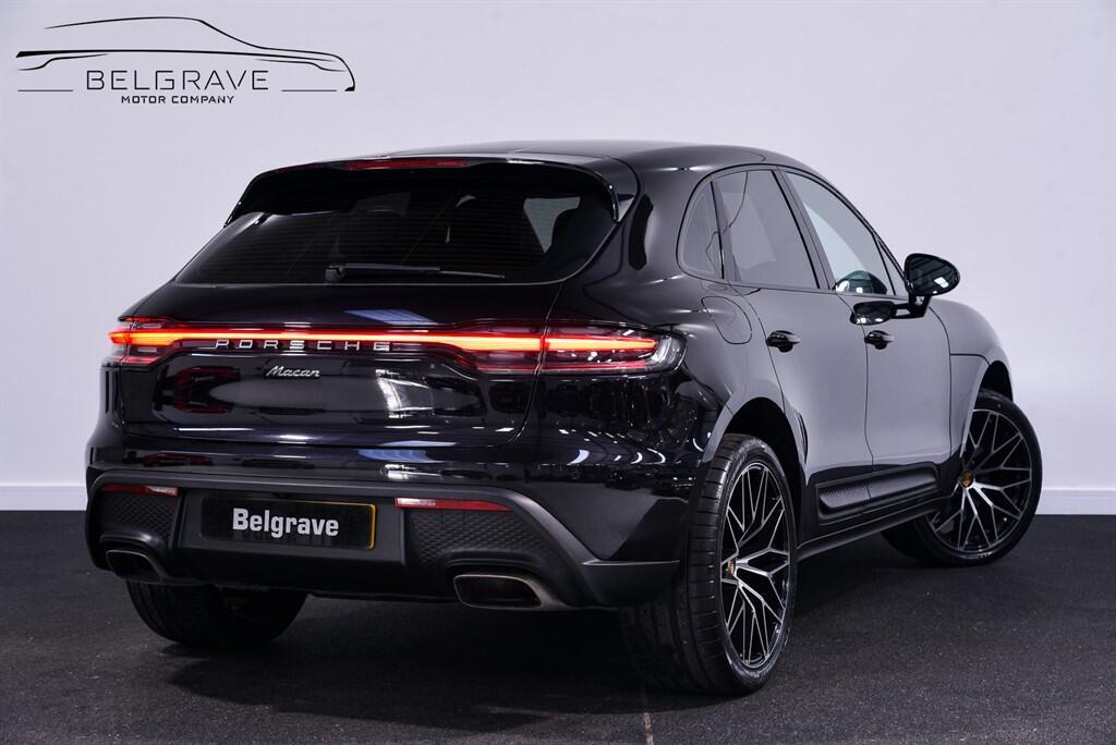 Porsche Macan - Image 2