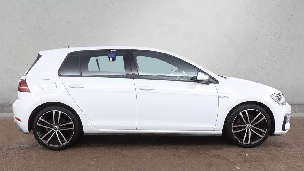 Volkswagen Golf - Image 8