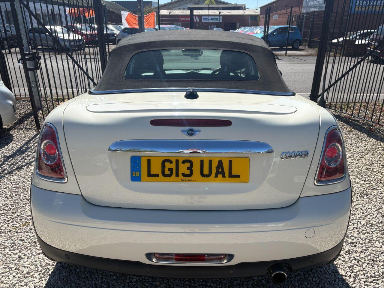 MINI Roadster - Image 5