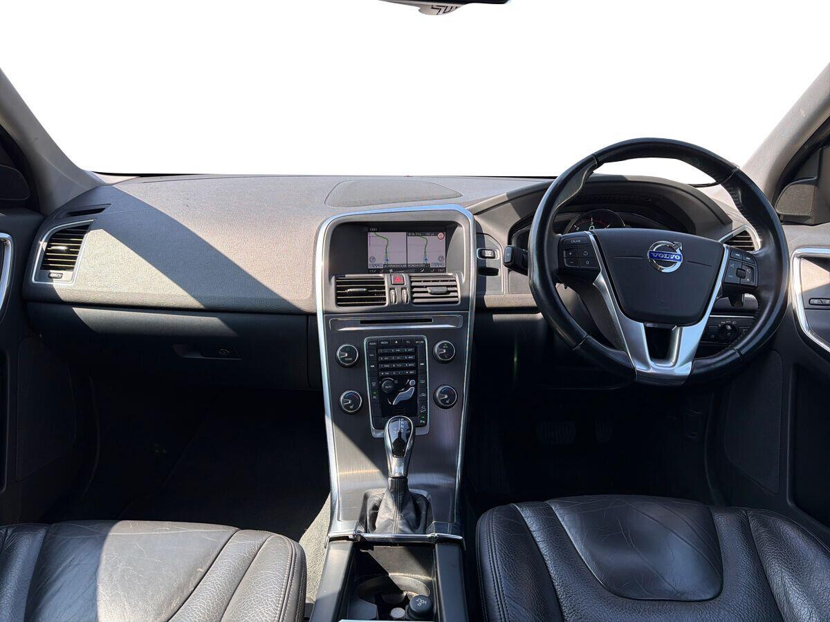 Volvo XC60 - Image 18