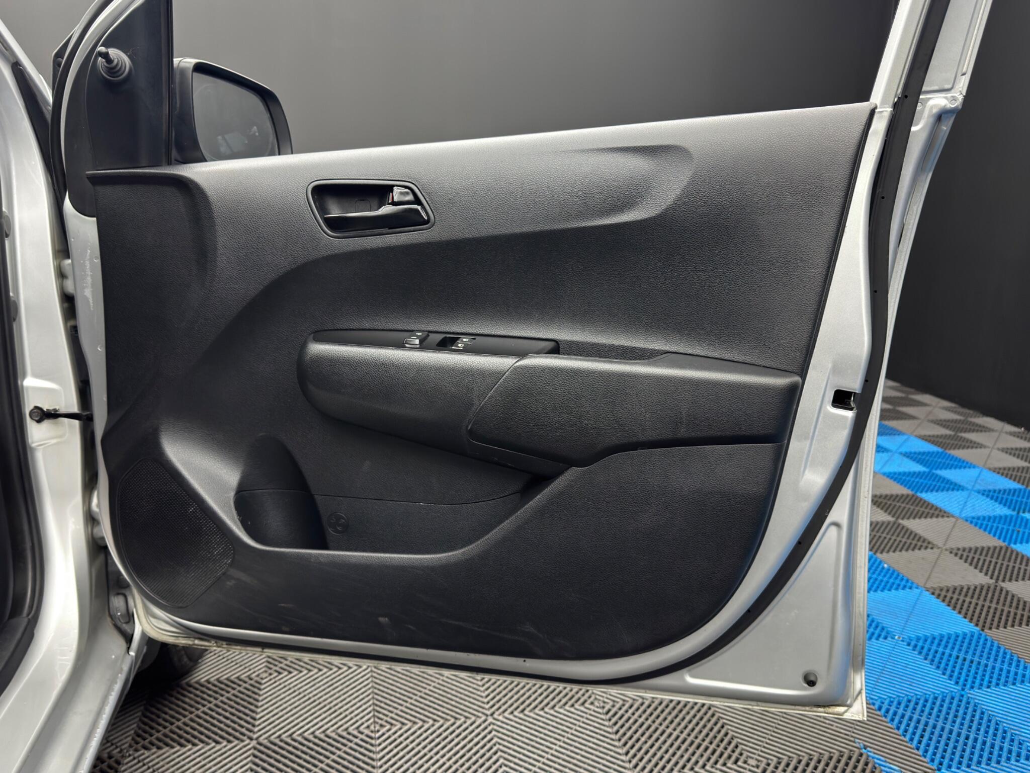 Kia Picanto - Image 29