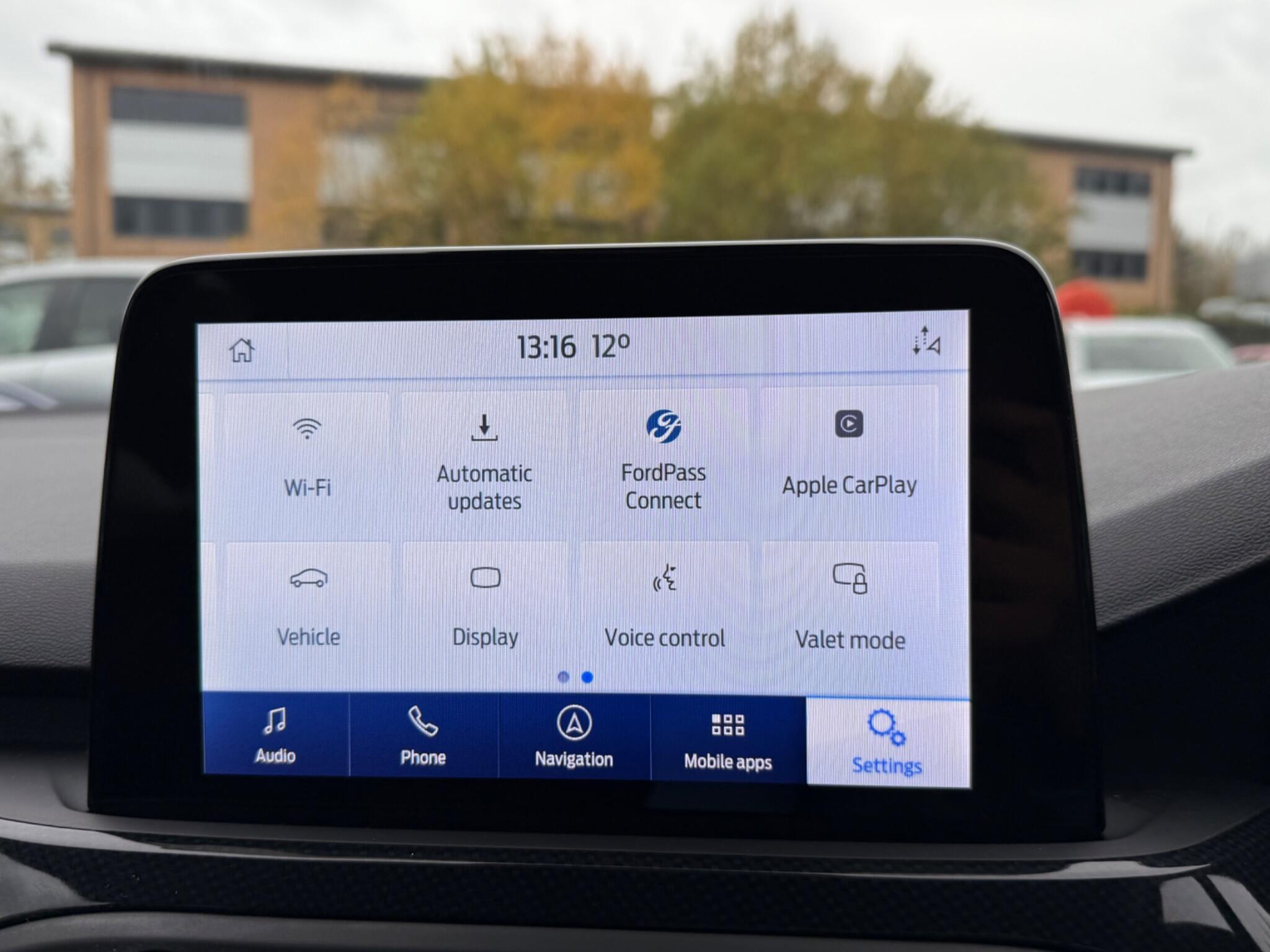 Ford Focus - Image 36