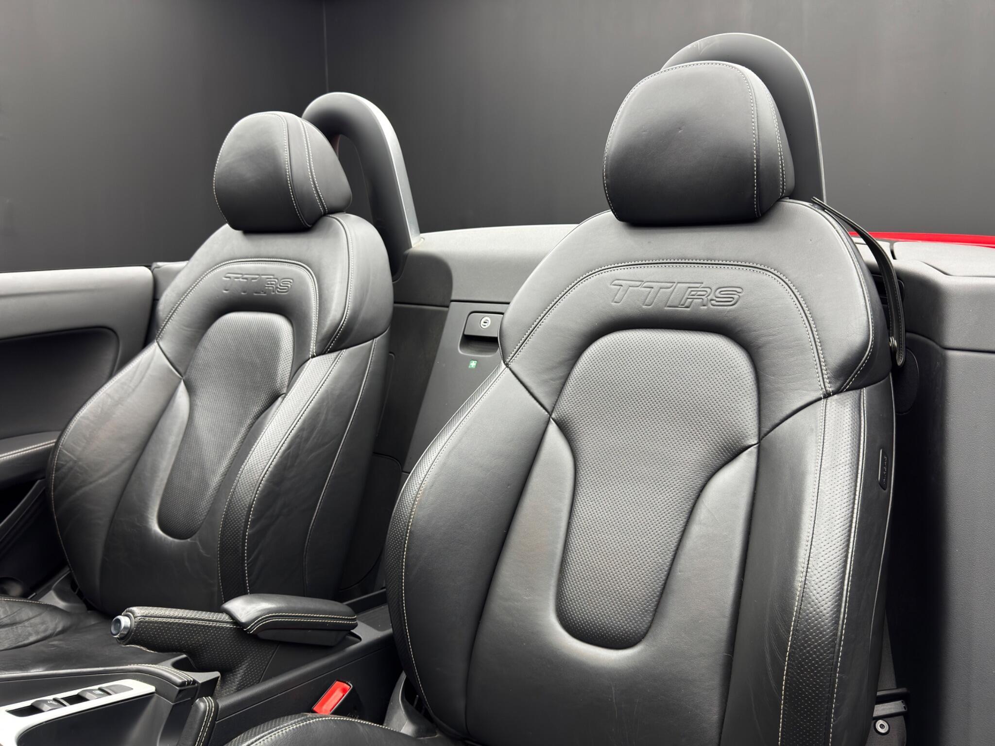 Audi TT RS - Image 14