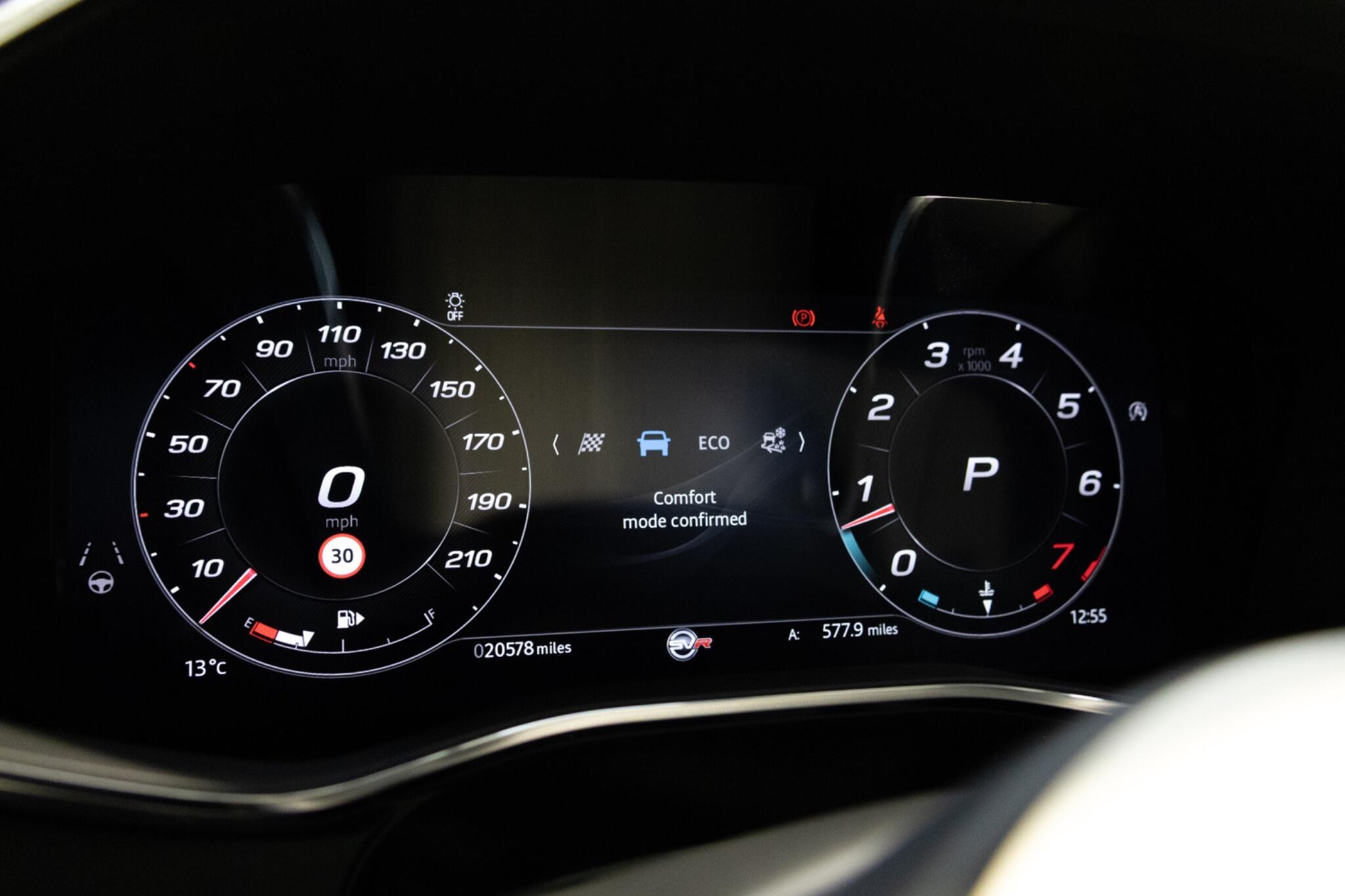 Jaguar F-Pace - Image 55