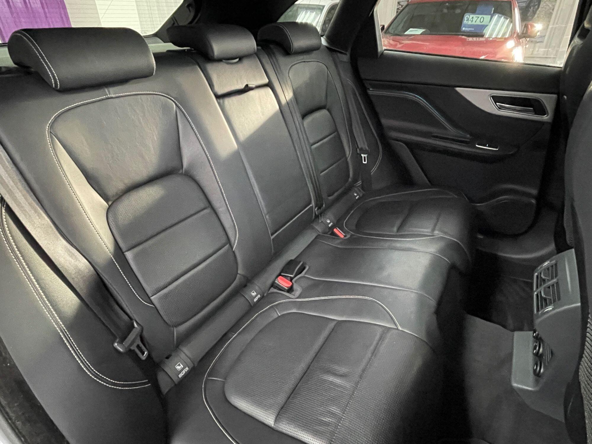Jaguar F-Pace - Image 30