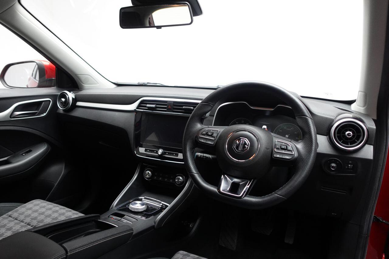 MG MG ZS - Image 15