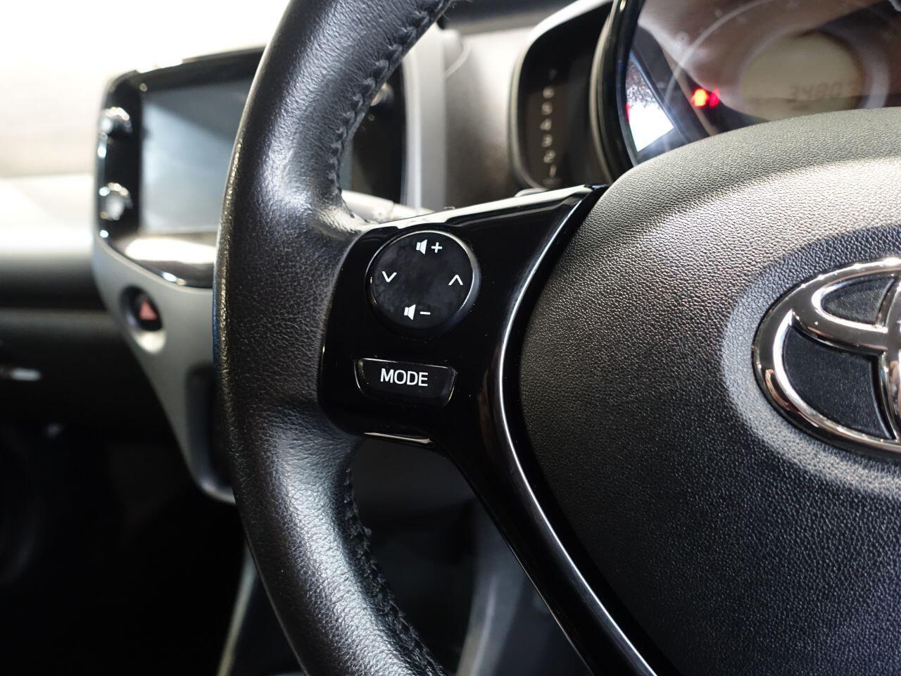 Toyota Aygo - Image 19