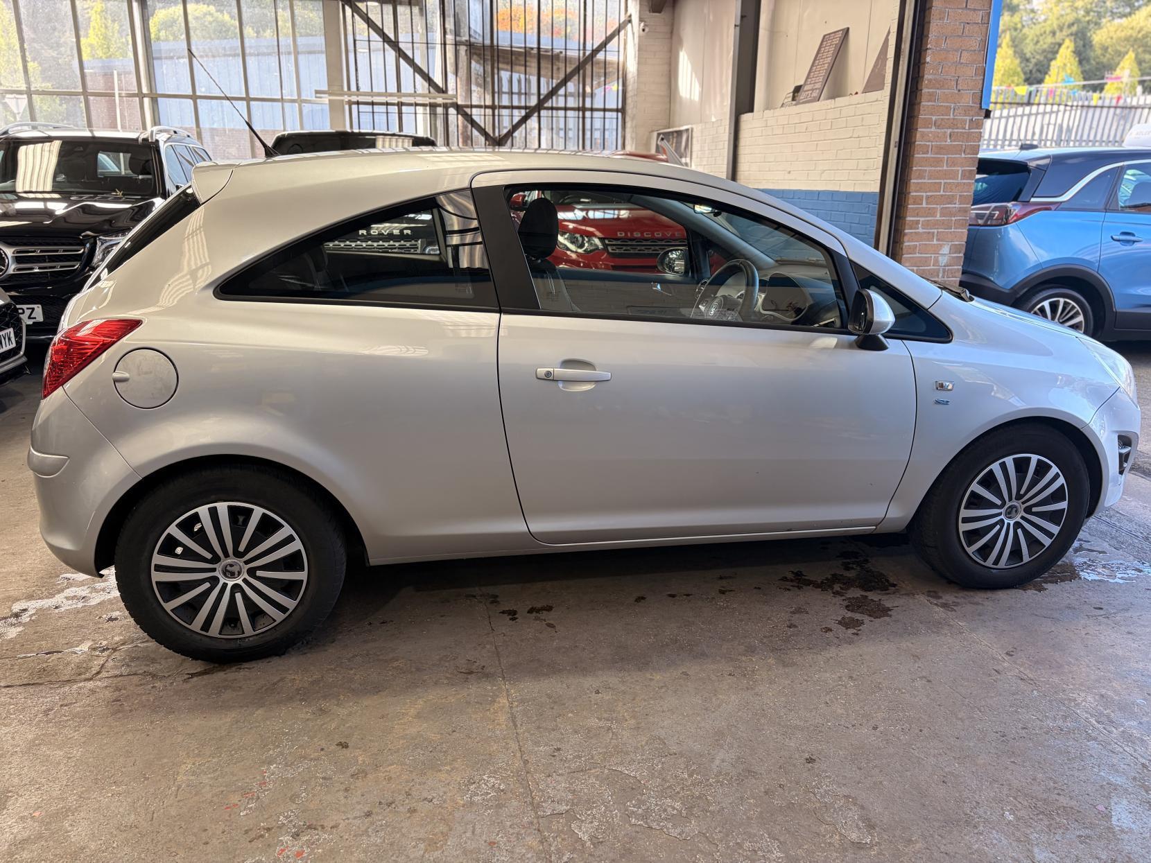 Vauxhall Corsa - Image 8