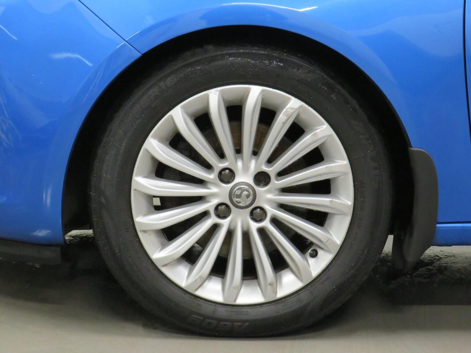 Vauxhall ADAM - Image 11