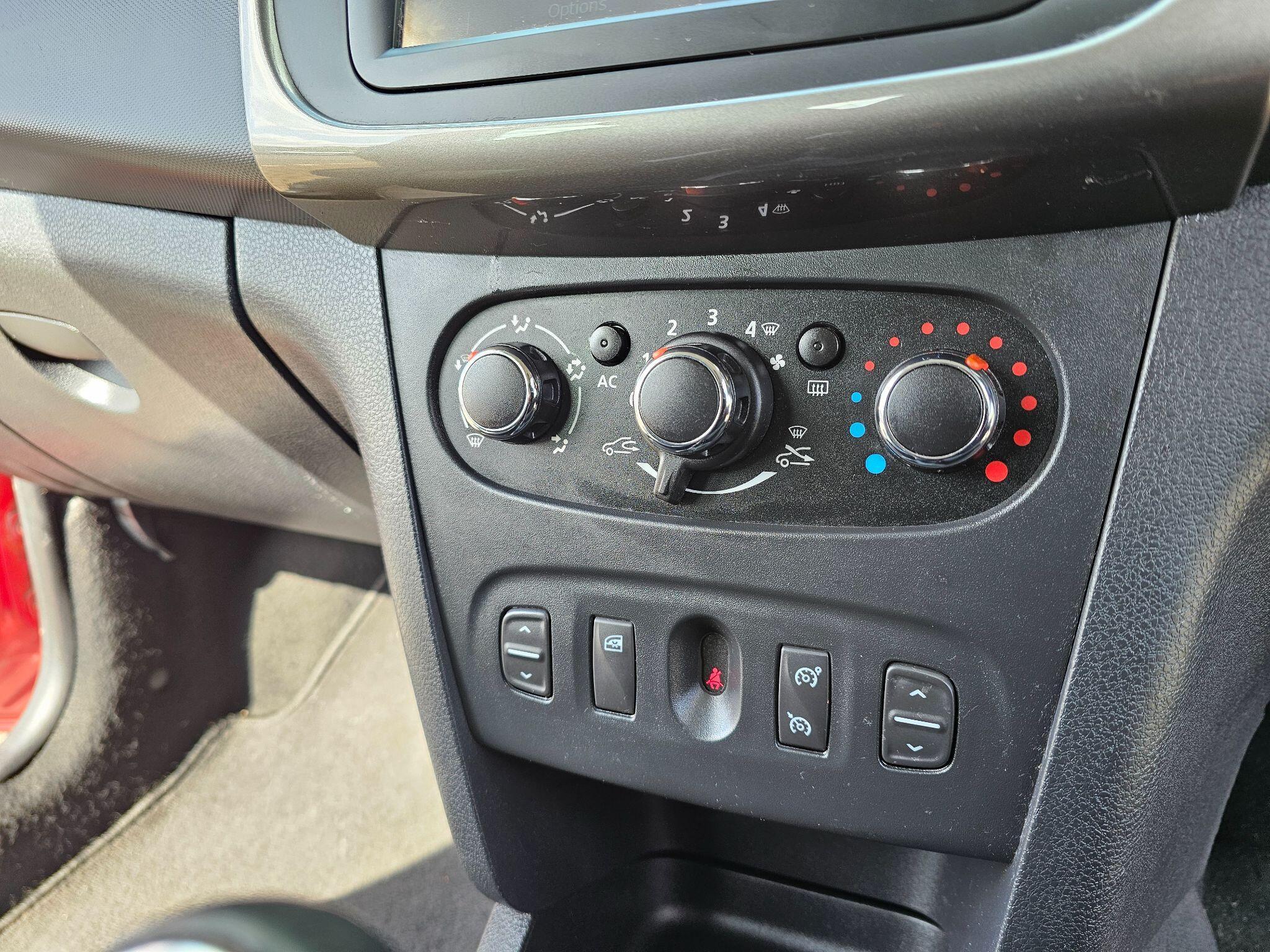 Dacia Sandero Stepway - Image 24