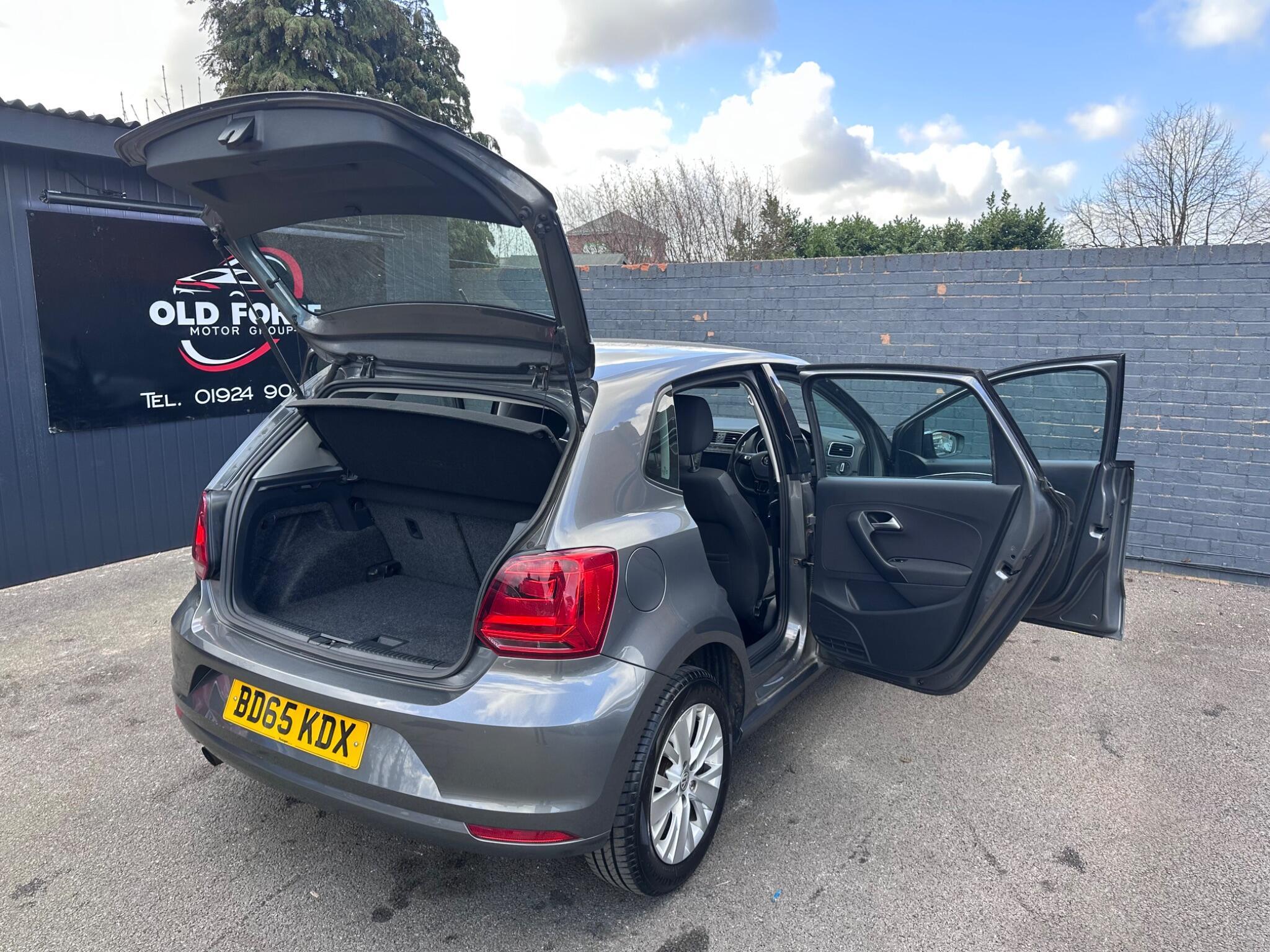 Volkswagen Polo - Image 24