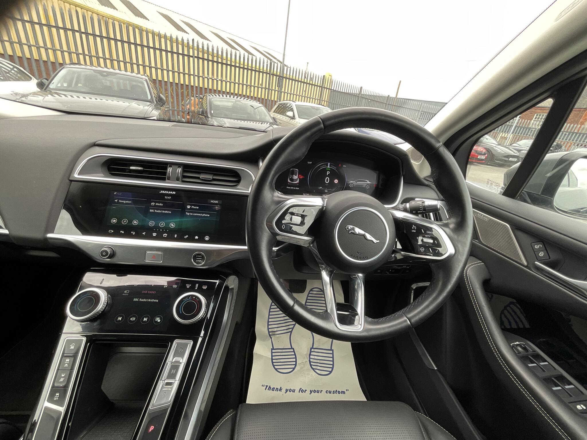 Jaguar I-Pace - Image 6
