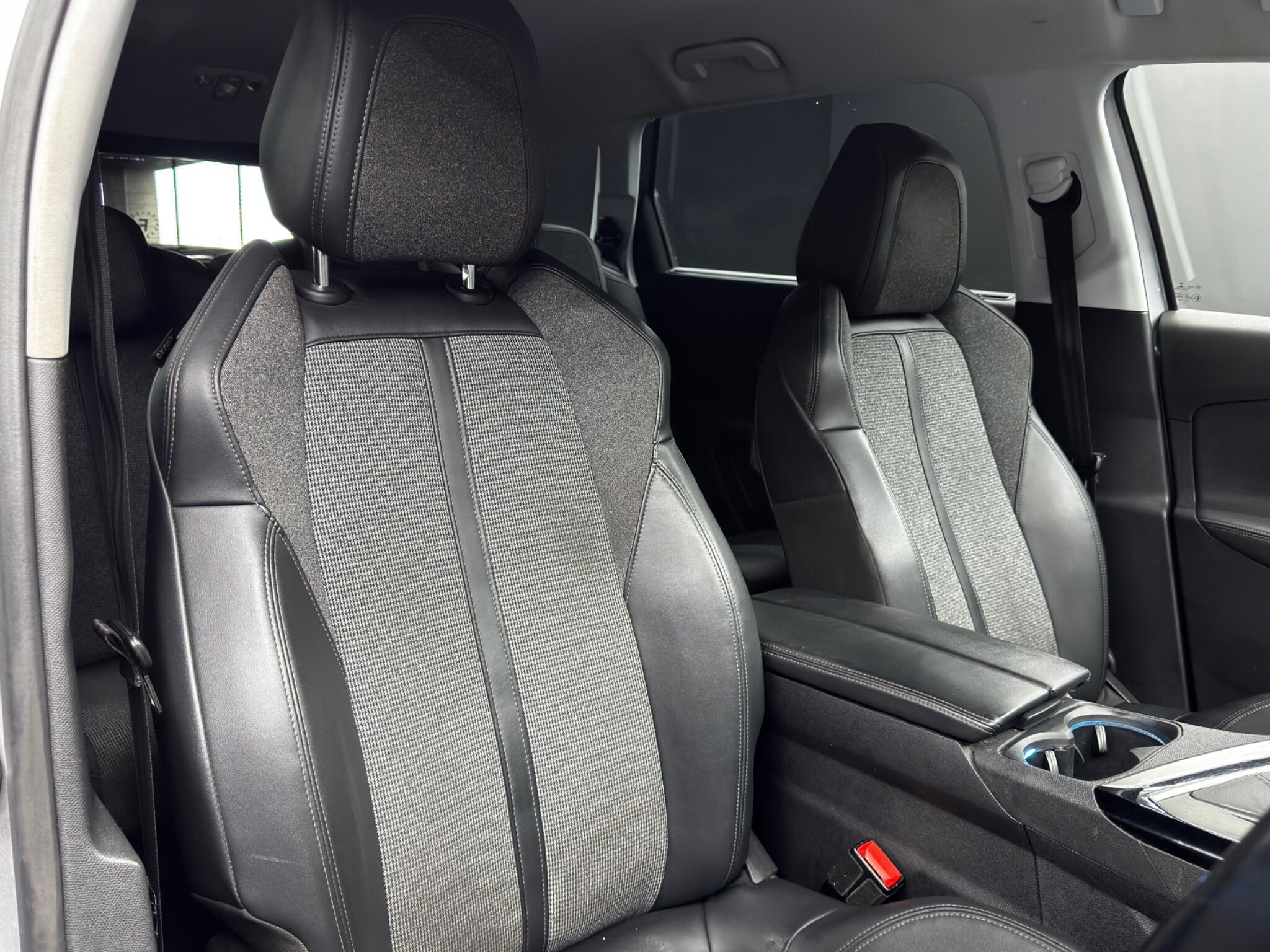 Peugeot 5008 - Image 12